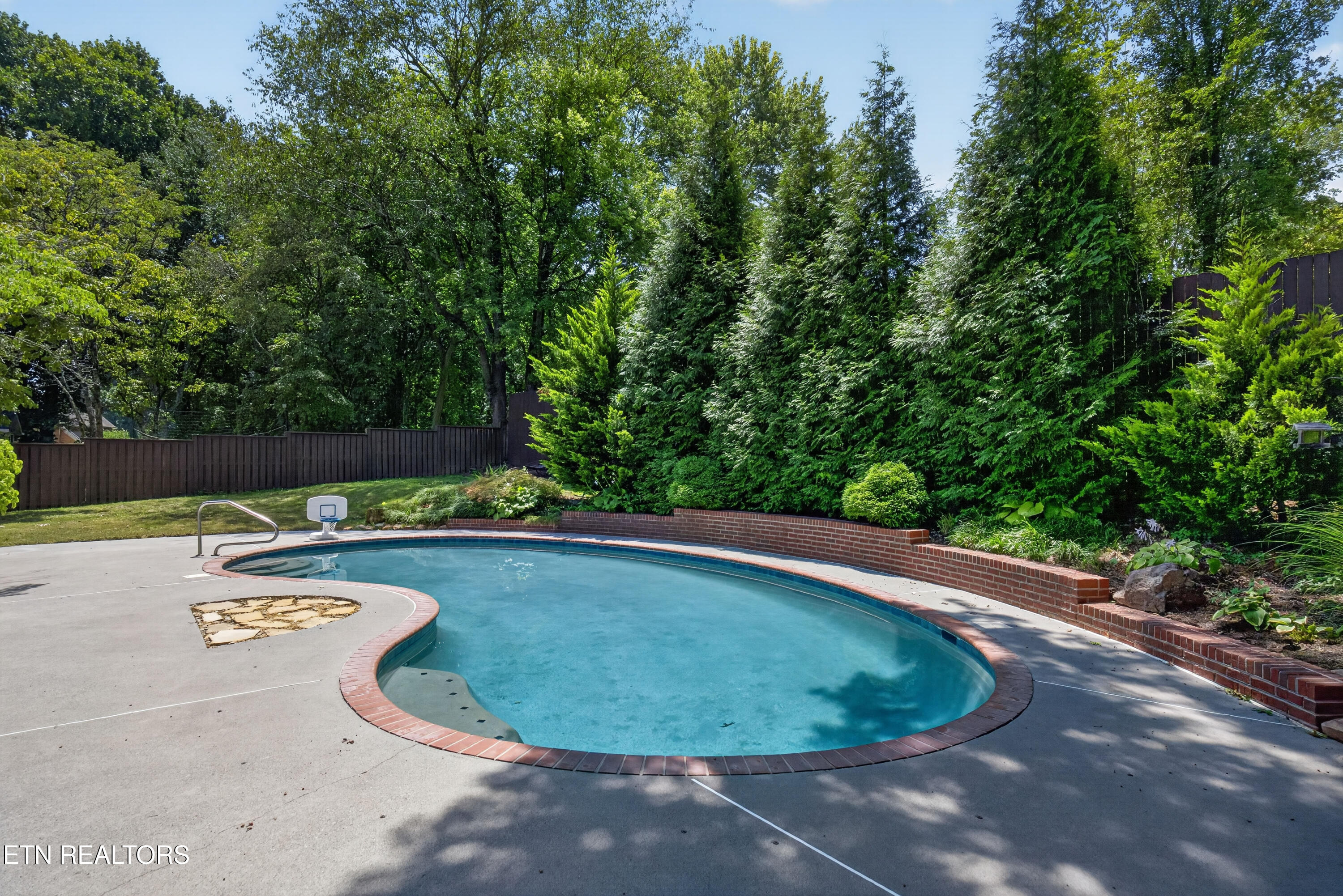 313 Battle Front Trail Knoxville TN 37934