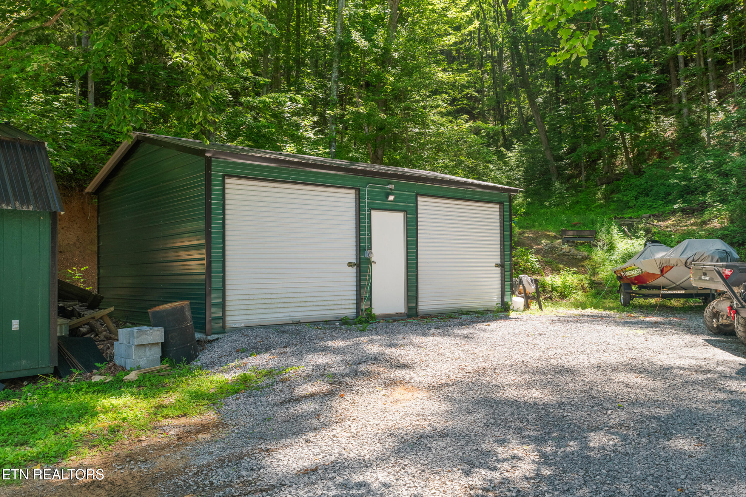 2792 Happy Hollow Road Sevierville TN 37862