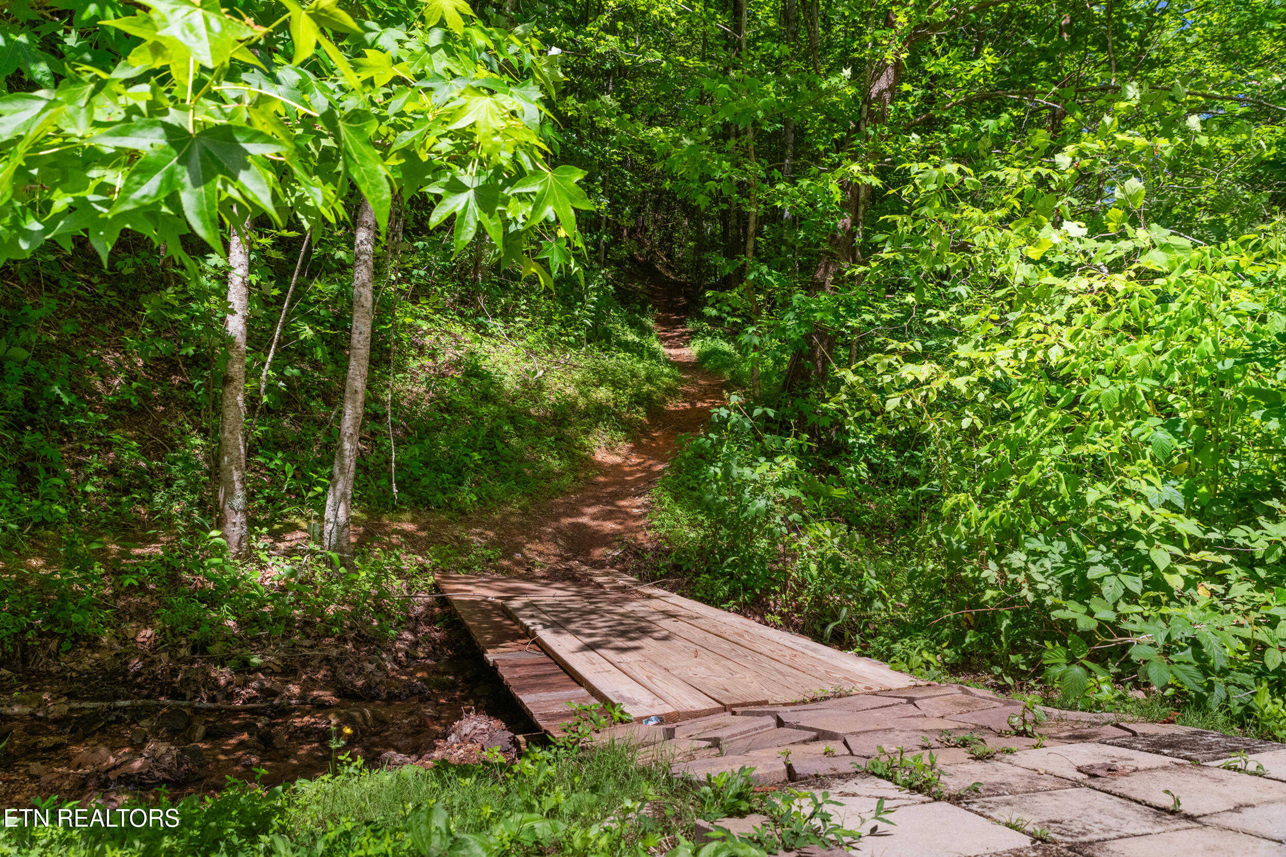 2792 Happy Hollow Road Sevierville TN 37862