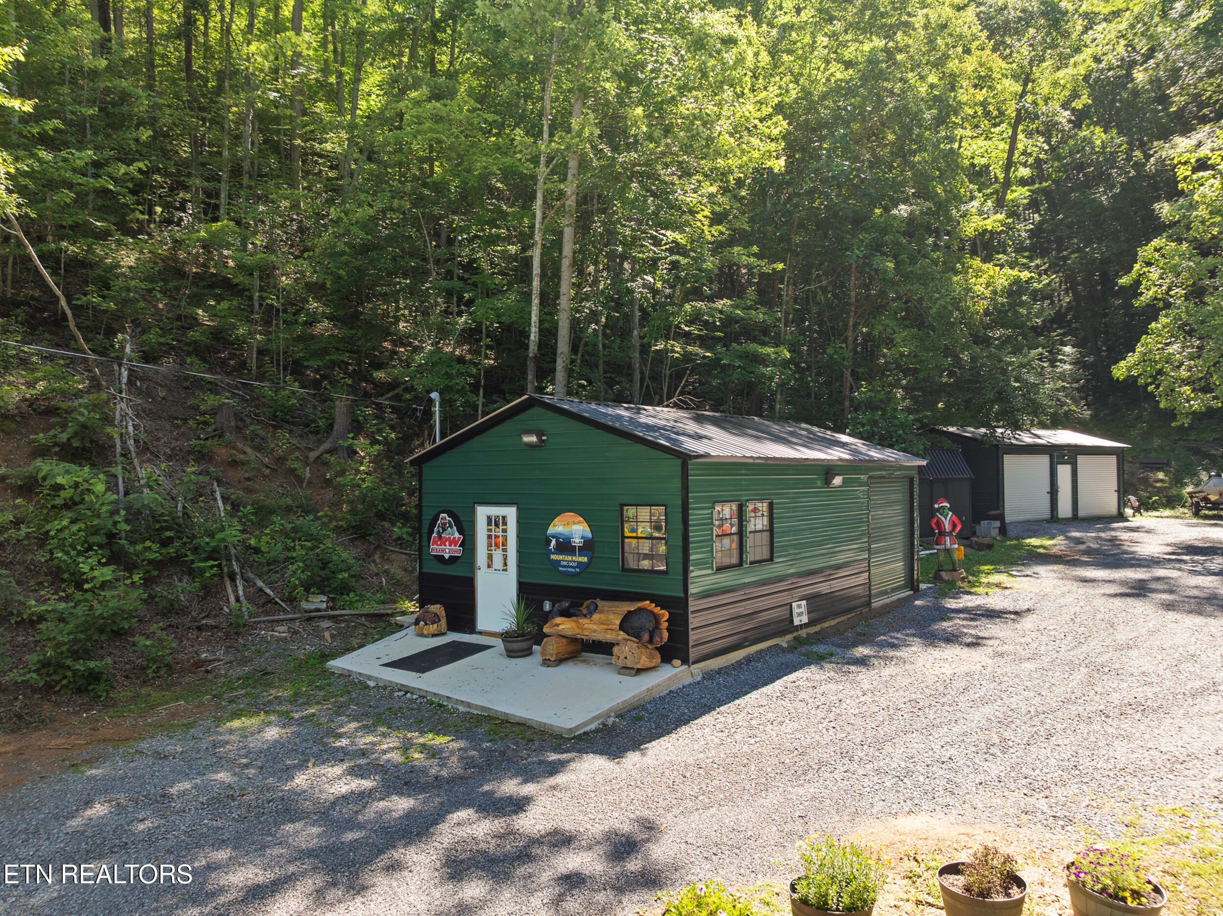 2792 Happy Hollow Road Sevierville TN 37862