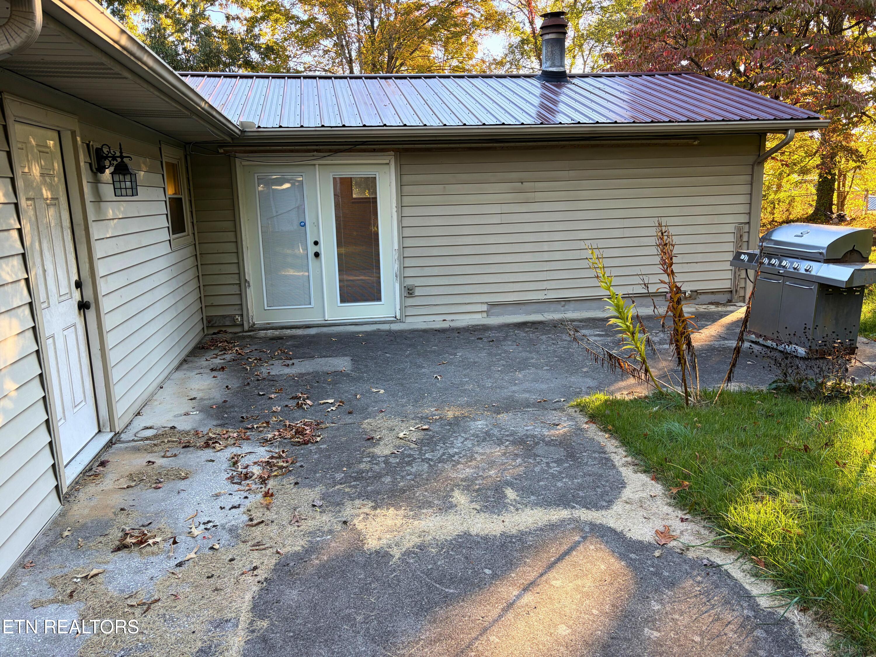 5828 Wooded Acres Drive Knoxville TN 37921
