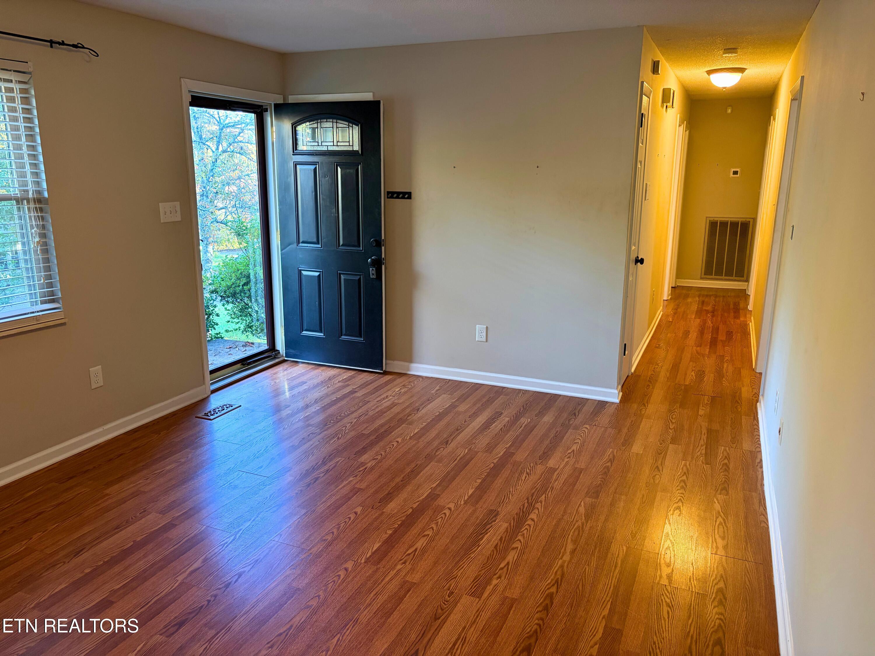 5828 Wooded Acres Drive Knoxville TN 37921
