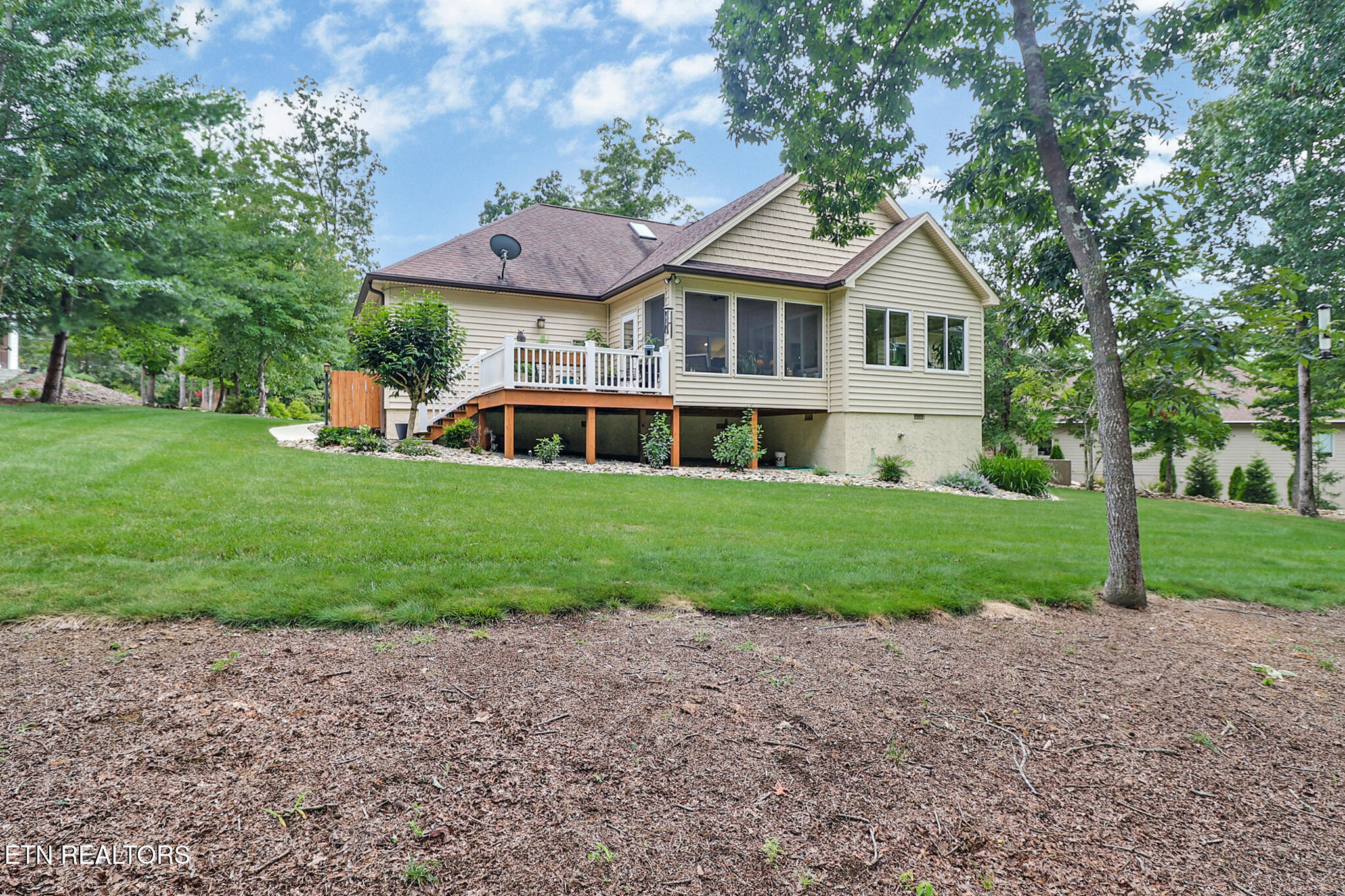 26 Dylan Lane Crossville TN 38558