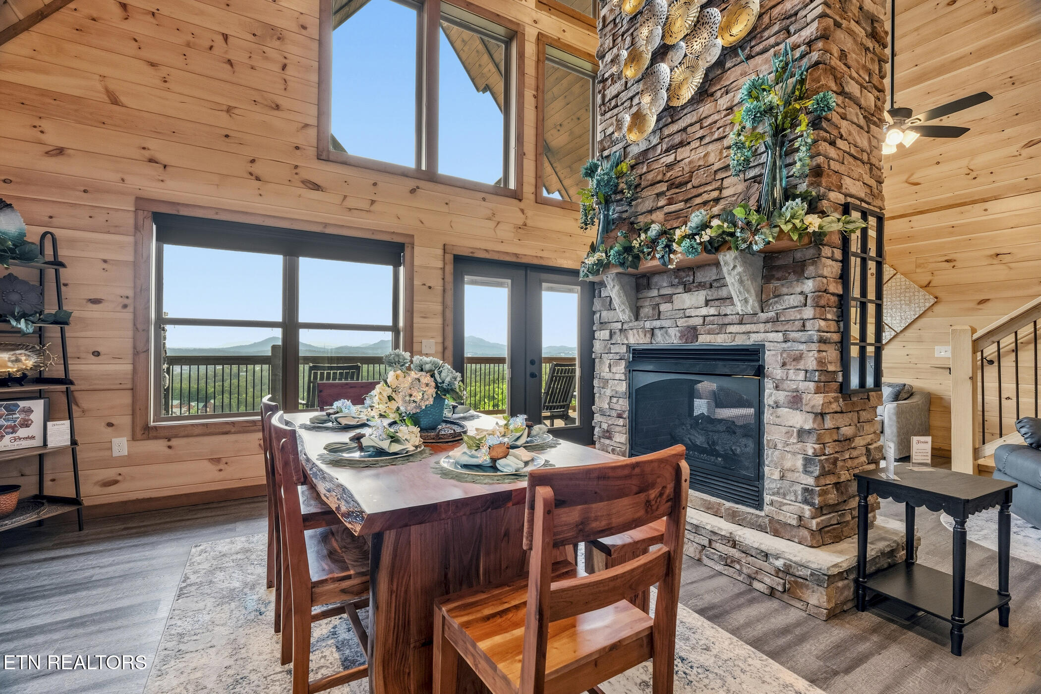 3321 Pine Peak Way Sevierville TN 37862