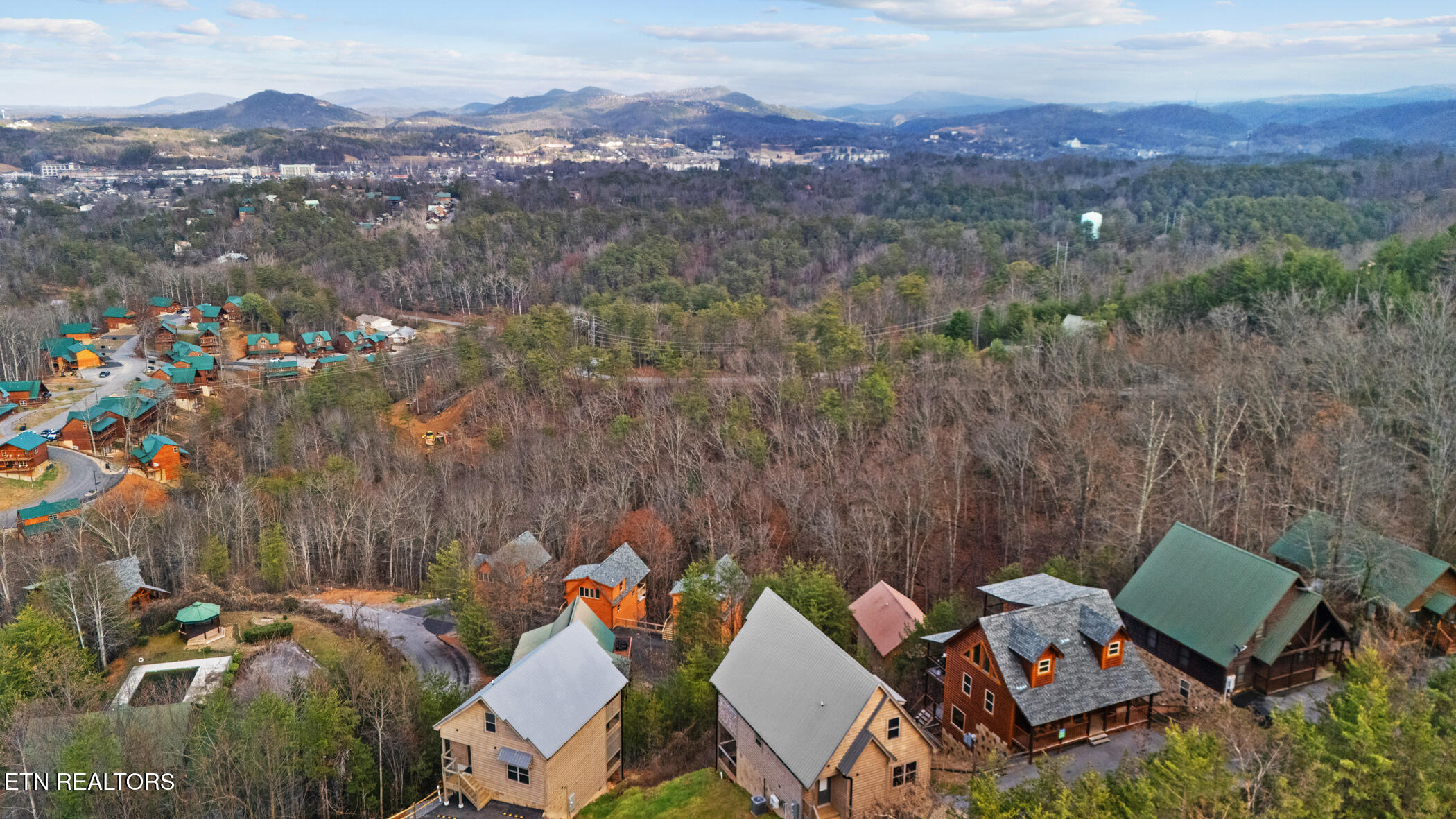 3321 Pine Peak Way Sevierville TN 37862