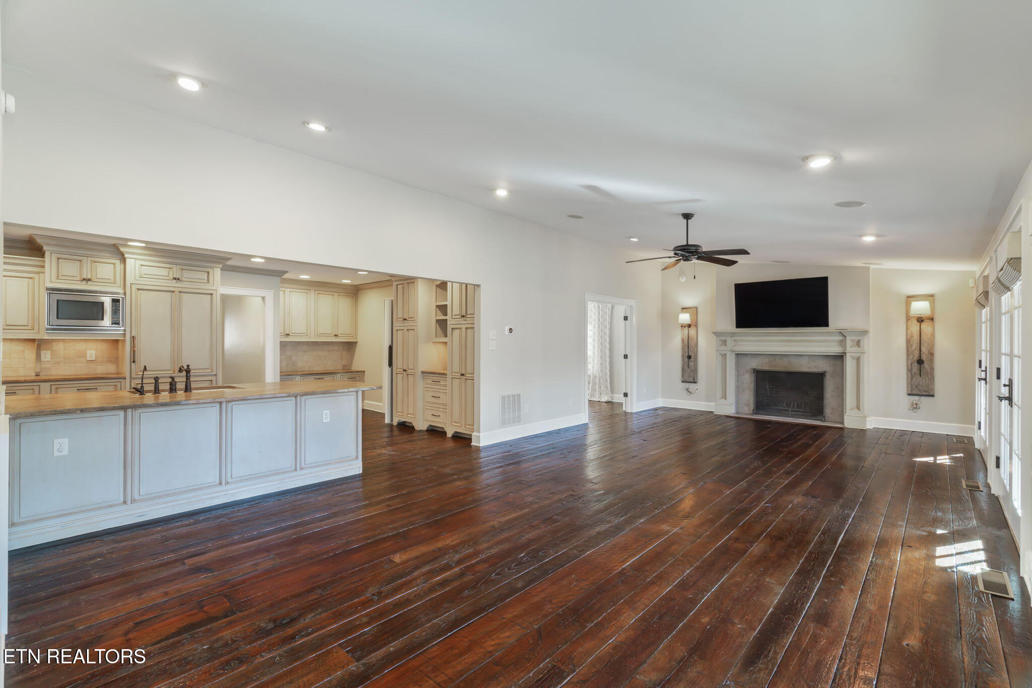 2000 Cherokee Boulevard Knoxville TN 37919