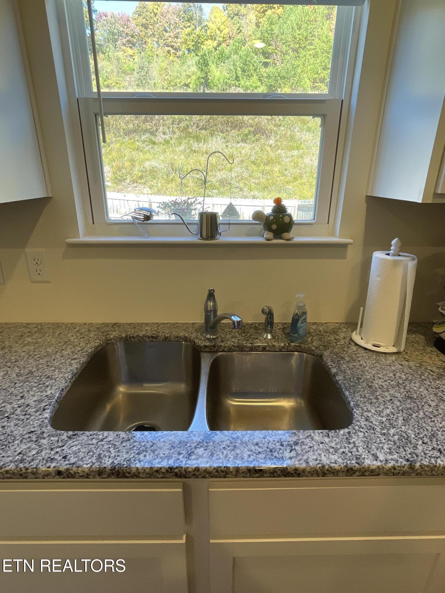 146 Ibis Loop Oak Ridge TN 37830