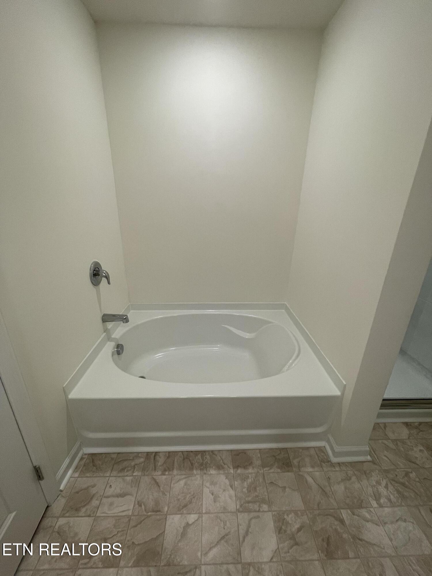 146 Ibis Loop Oak Ridge TN 37830