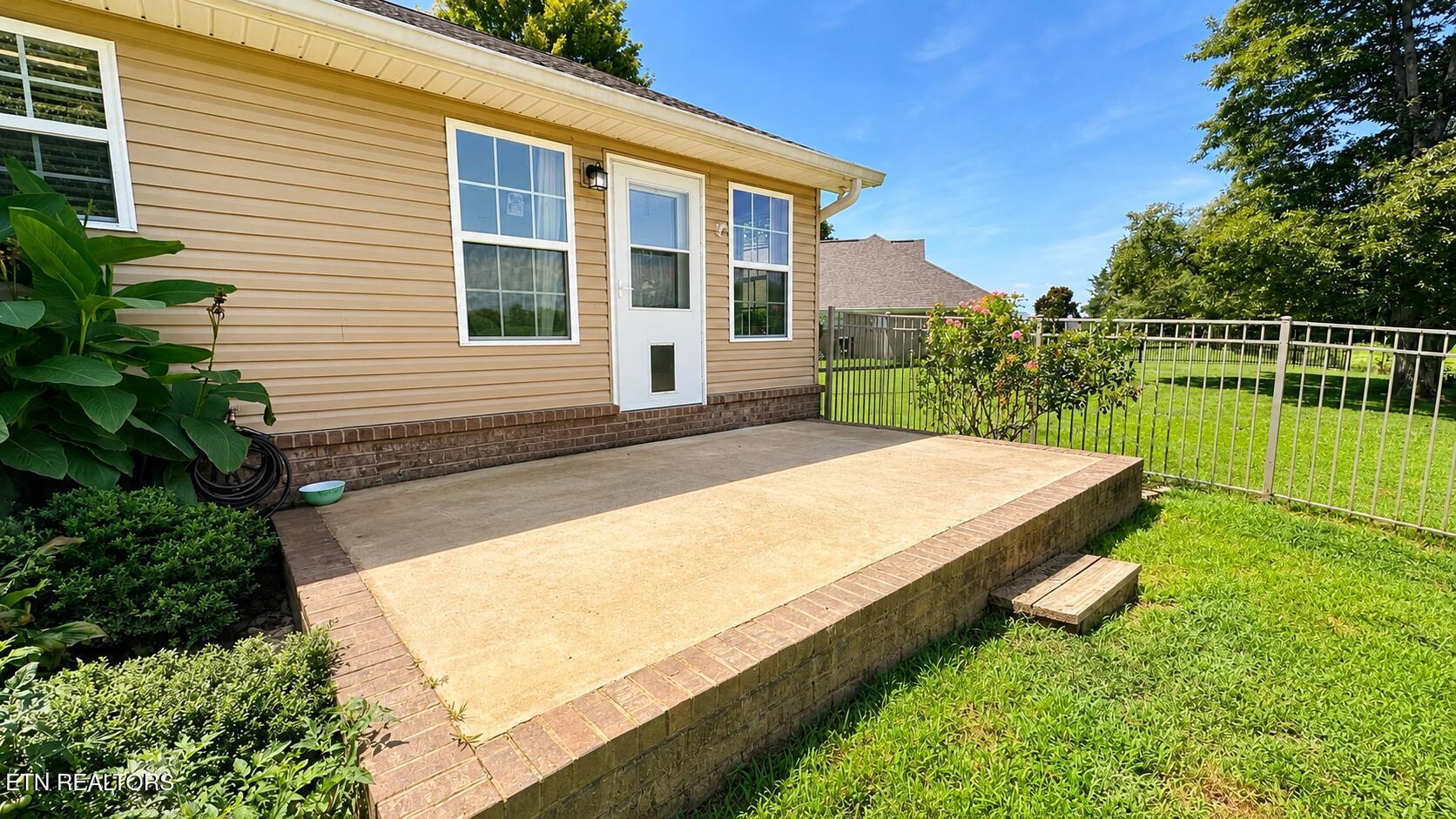 2980 Shaconage Trail Sevierville TN 37876