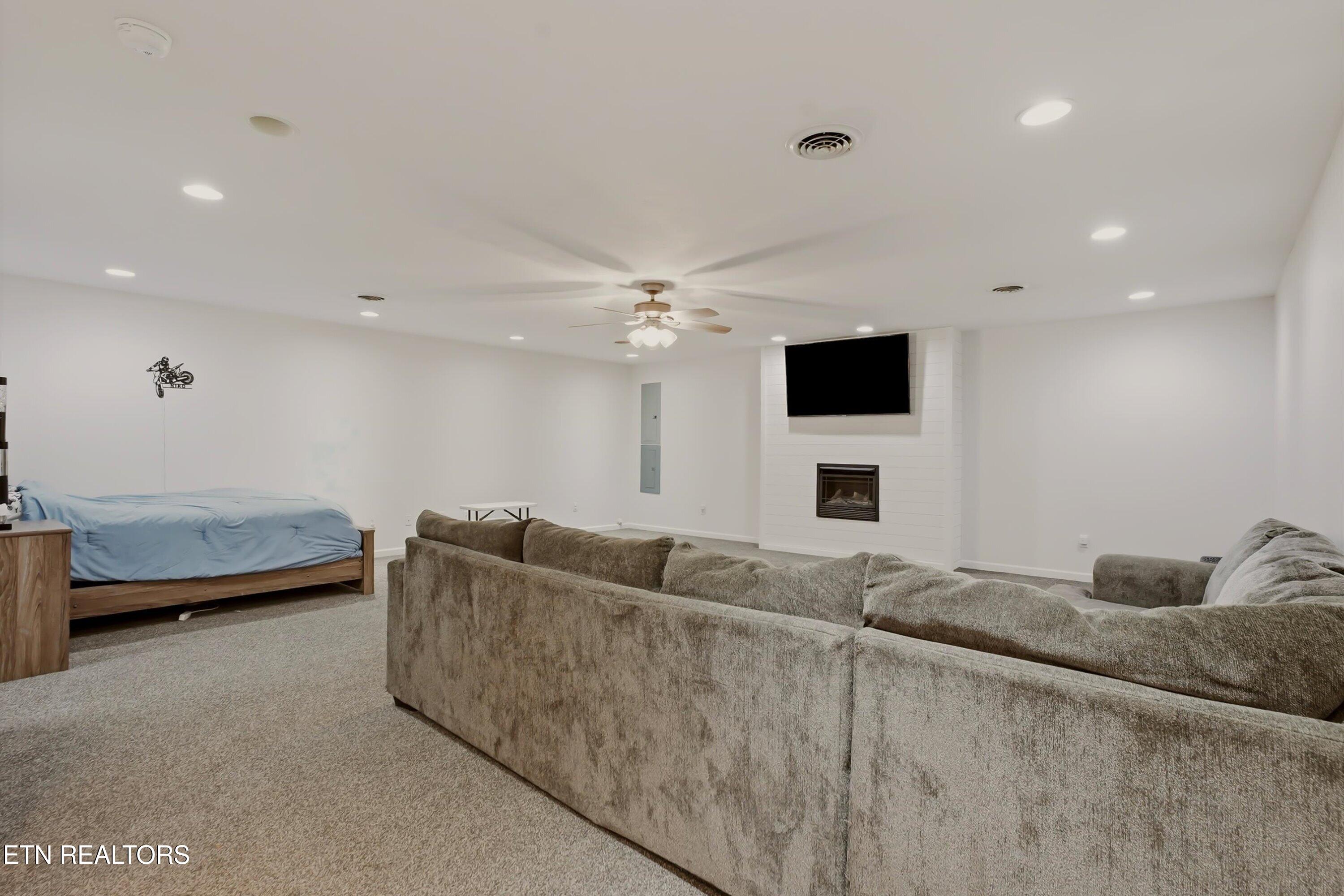 1361 Appalachian Morristown TN 37814