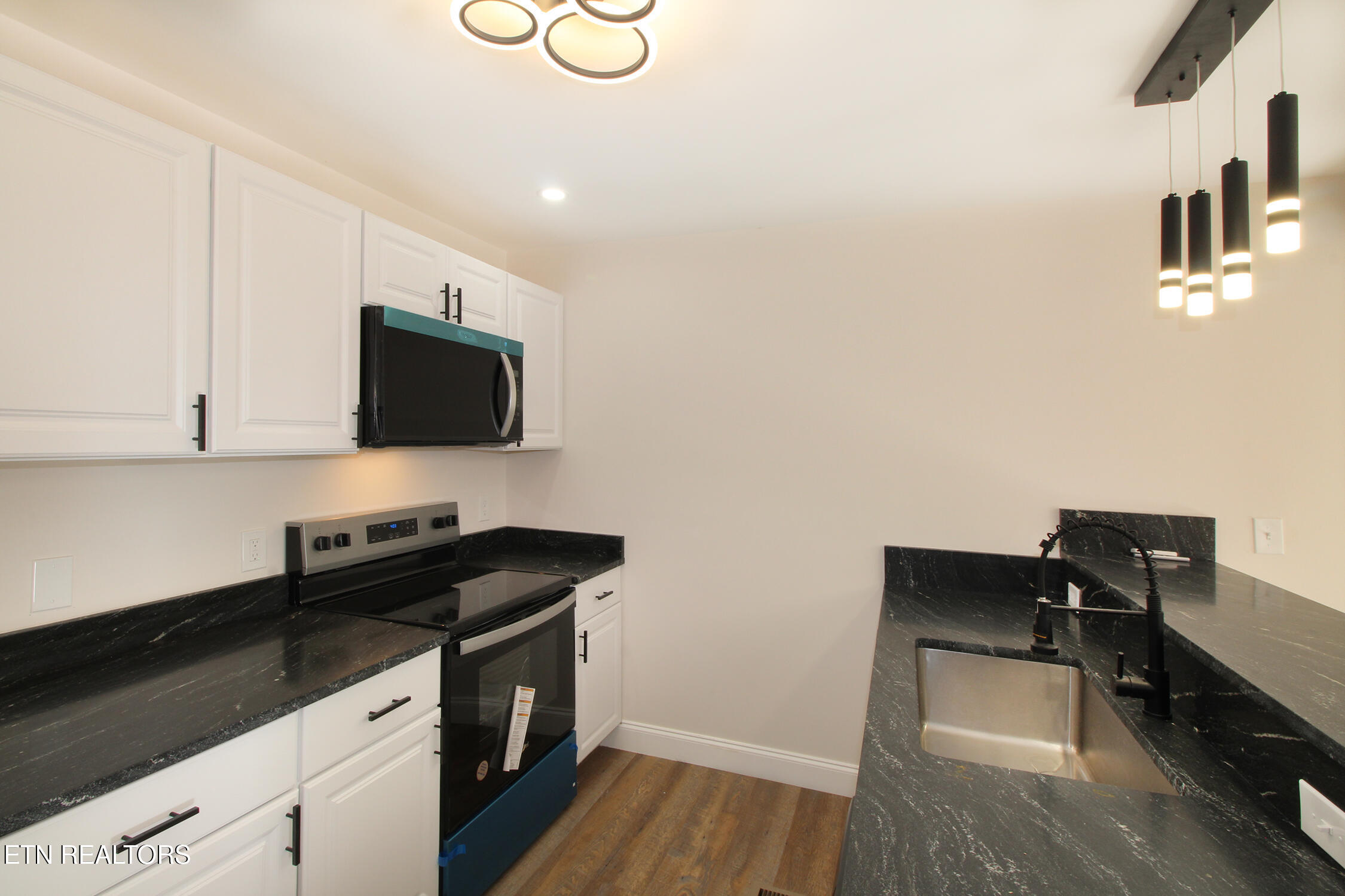 700 Ben Hur Avenue Knoxville TN 37915