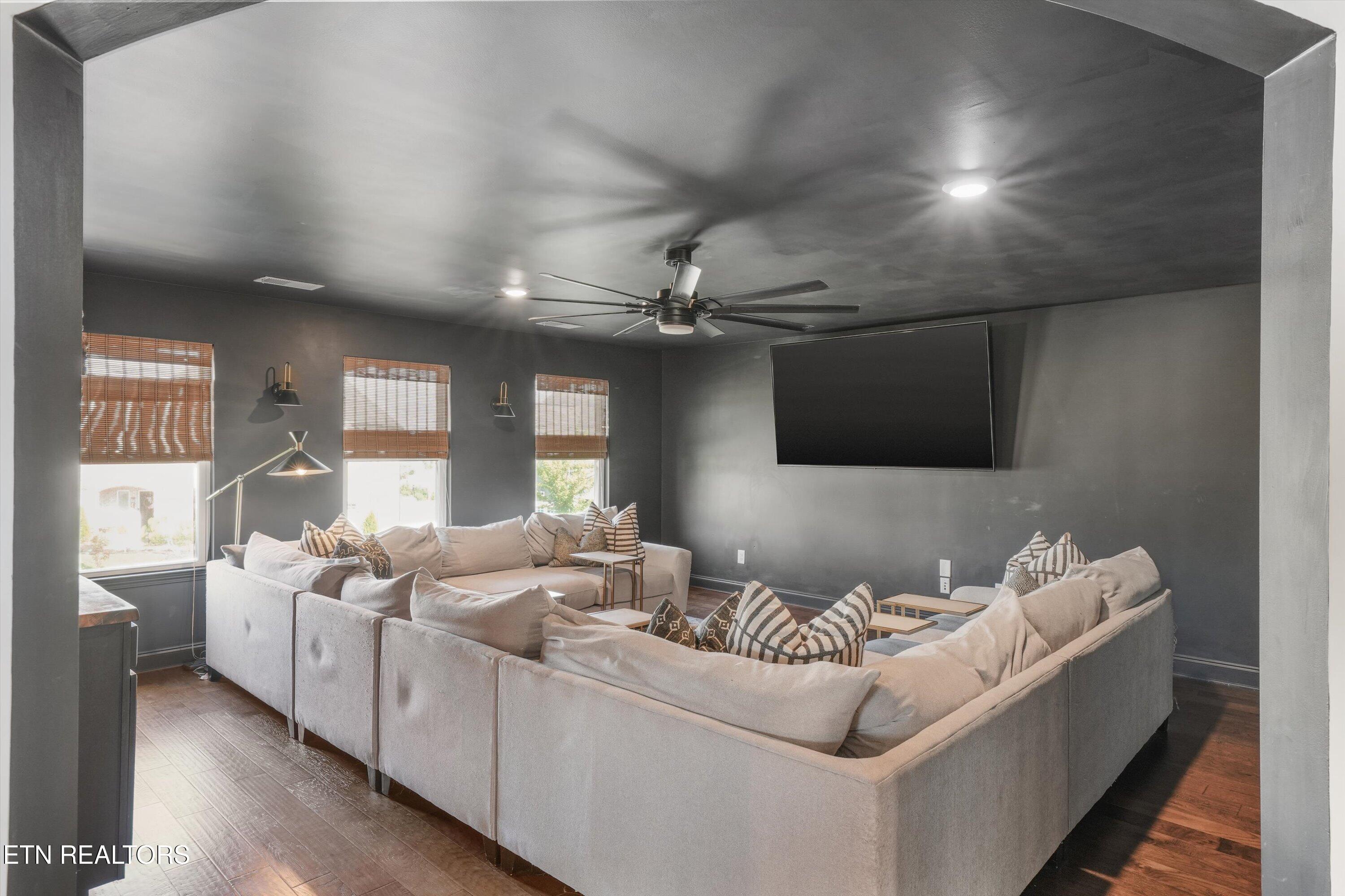 10806 Glory Maple Lane Knoxville TN 37932