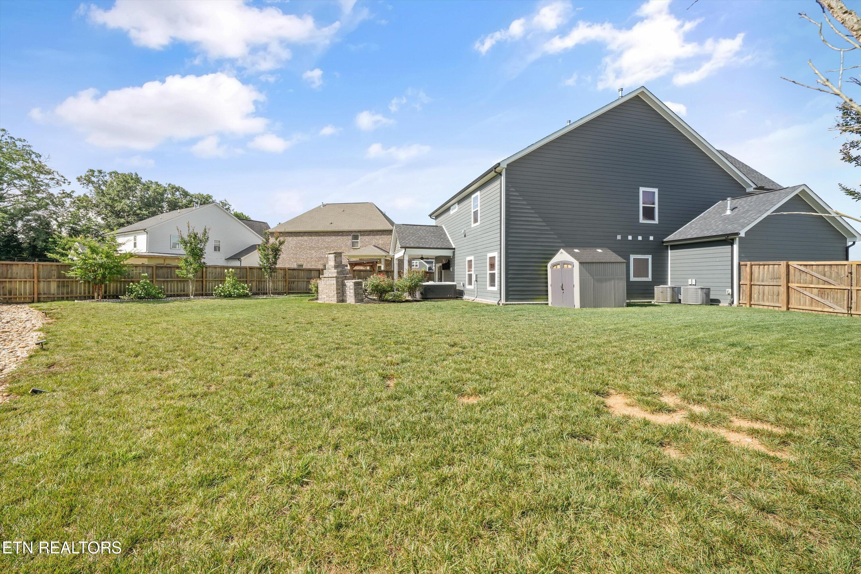 10806 Glory Maple Lane Knoxville TN 37932