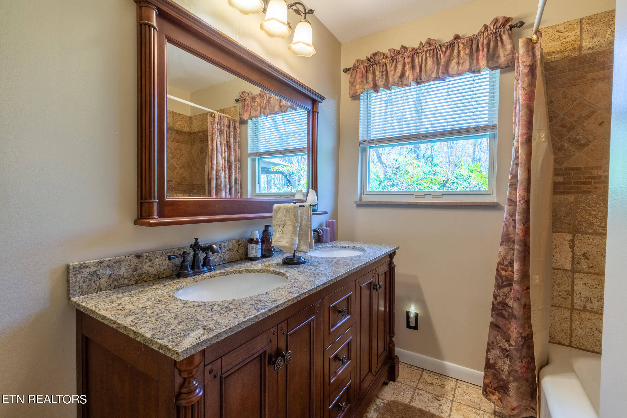 400 Lupine Drive Knoxville TN 37924