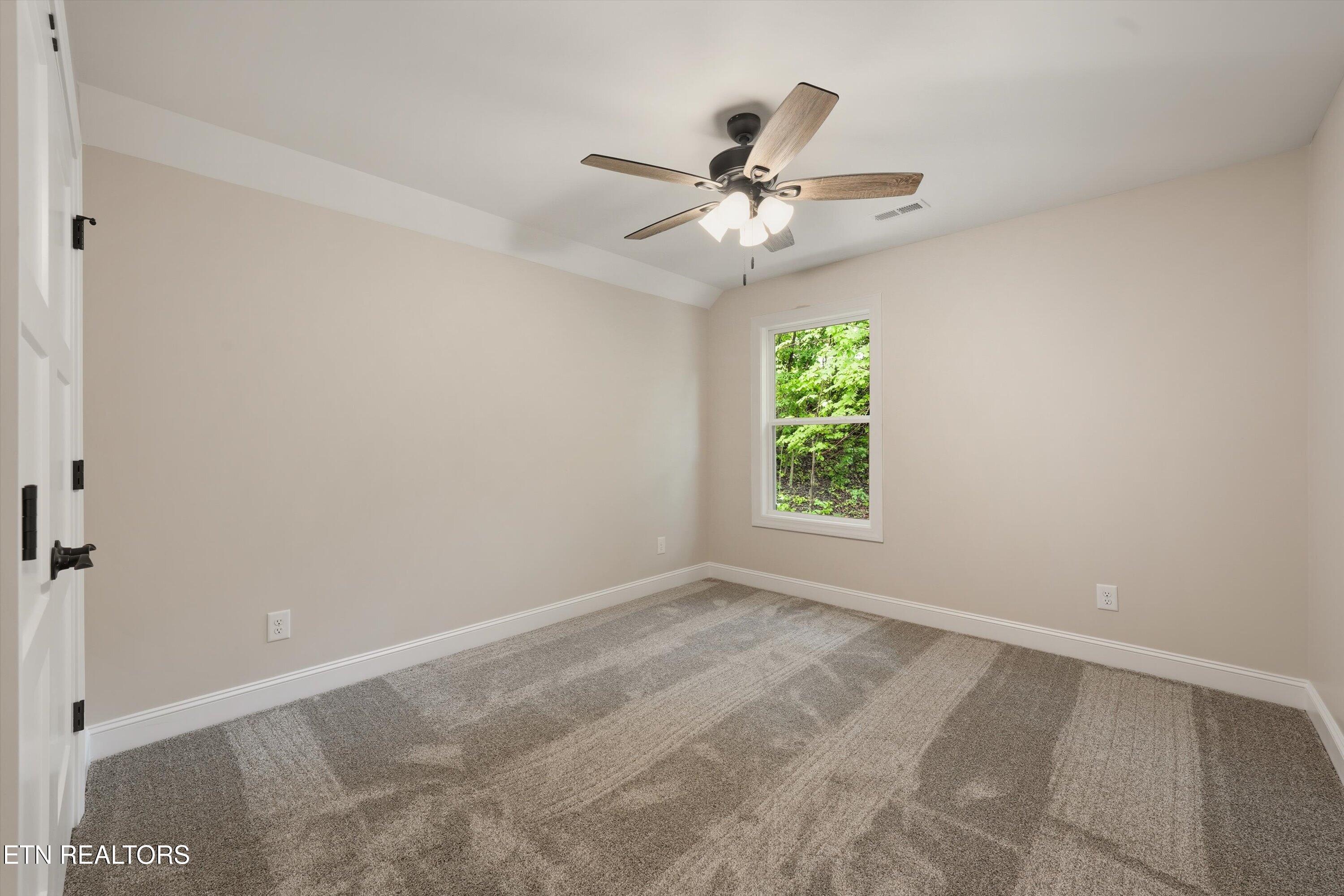 8545 Knoll Pines Lane Powell TN 37849