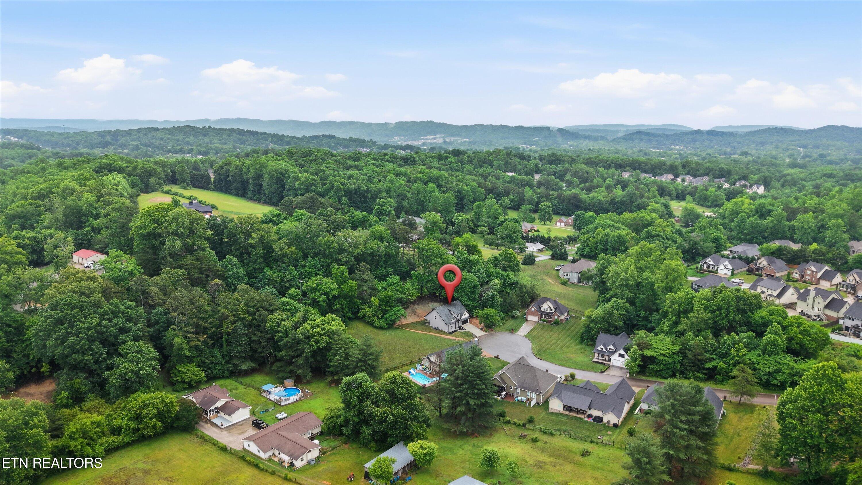 8545 Knoll Pines Lane Powell TN 37849