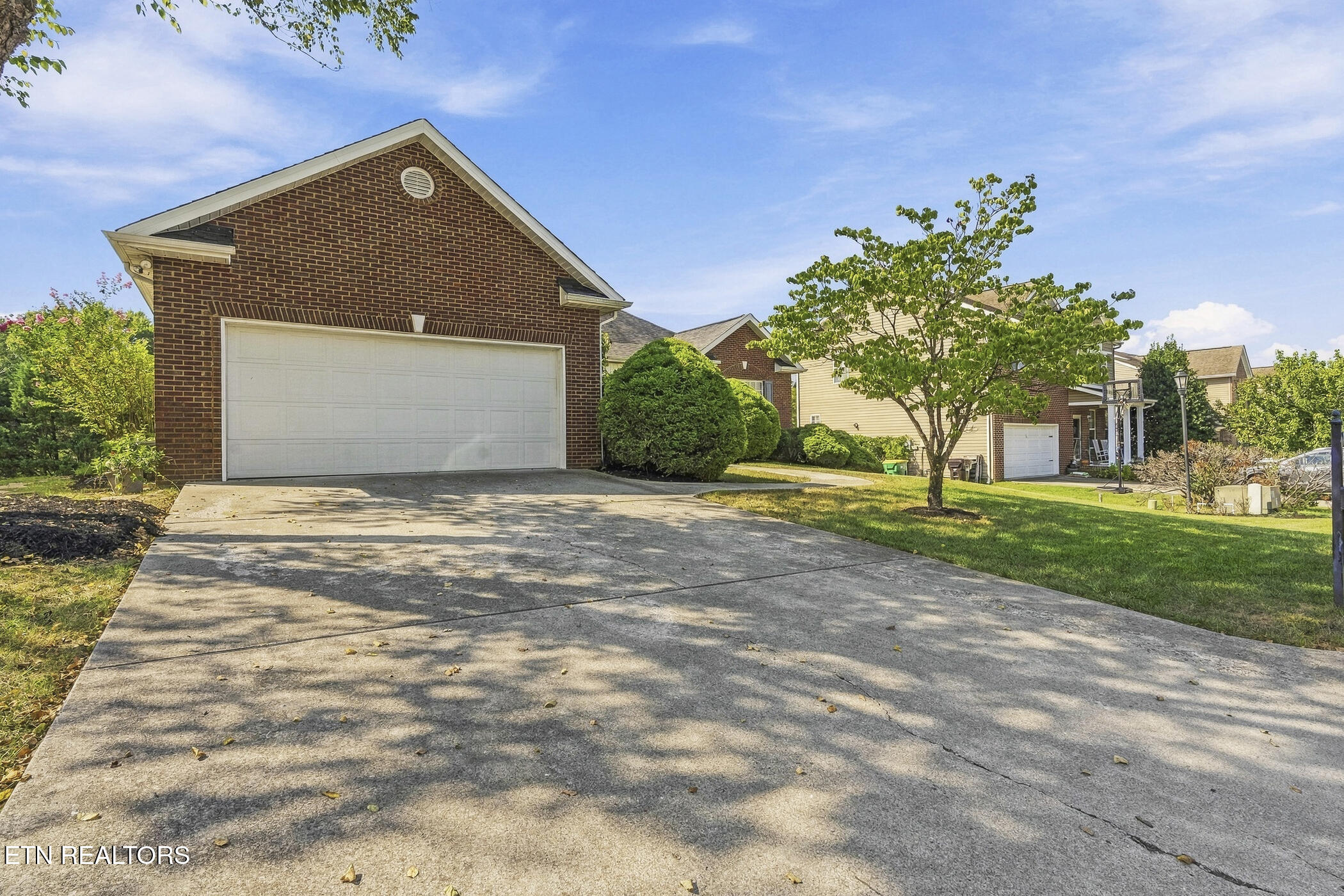1626 Singletree Lane Knoxville TN 37922