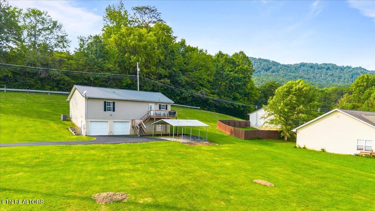 115 Sam William Lane Jacksboro TN 37757
