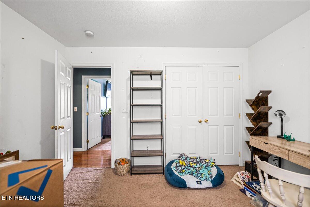 115 Sam William Lane Jacksboro TN 37757