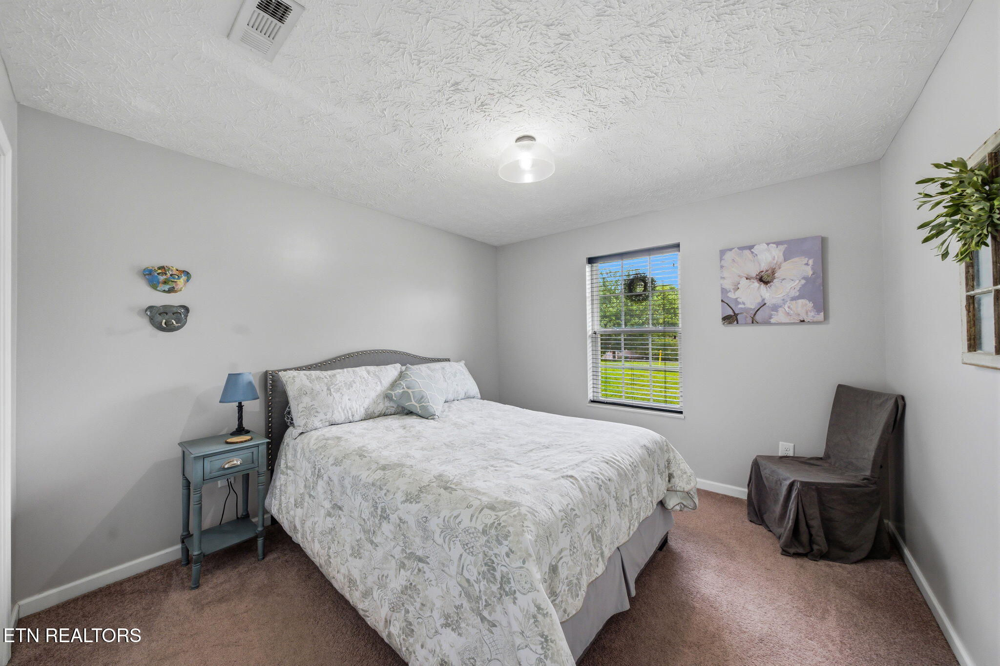 2847 English Valley Lane Sevierville TN 37876
