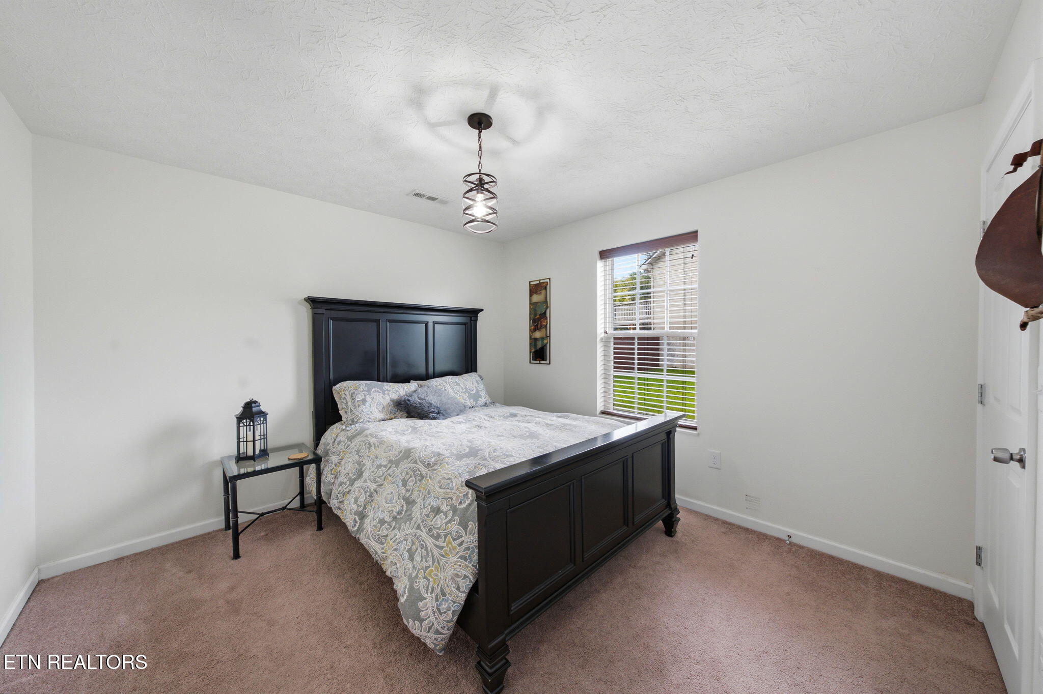 2847 English Valley Lane Sevierville TN 37876