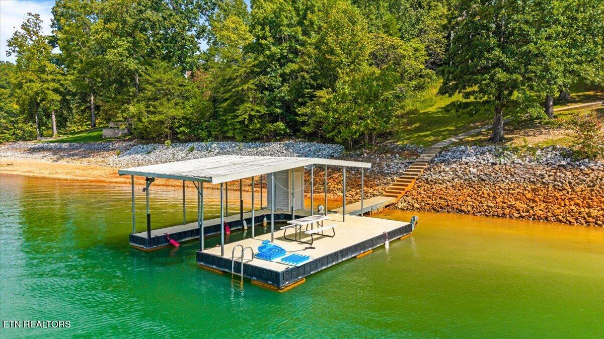 480 White Tail Lane Lafollette TN 37766
