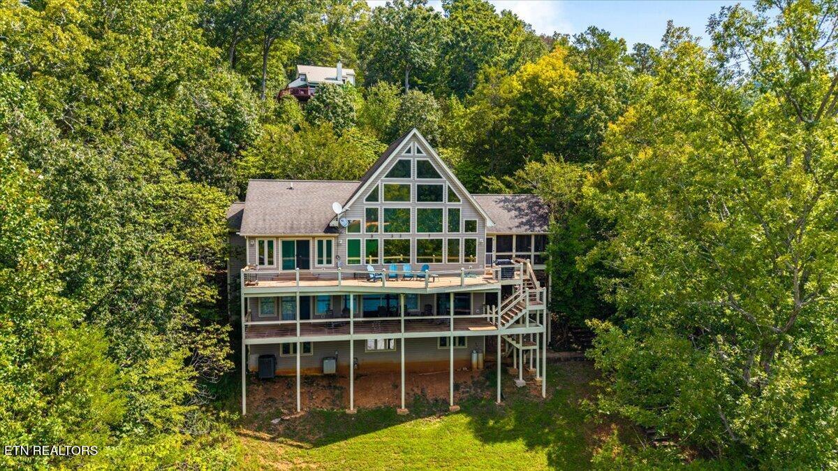480 White Tail Lane Lafollette TN 37766