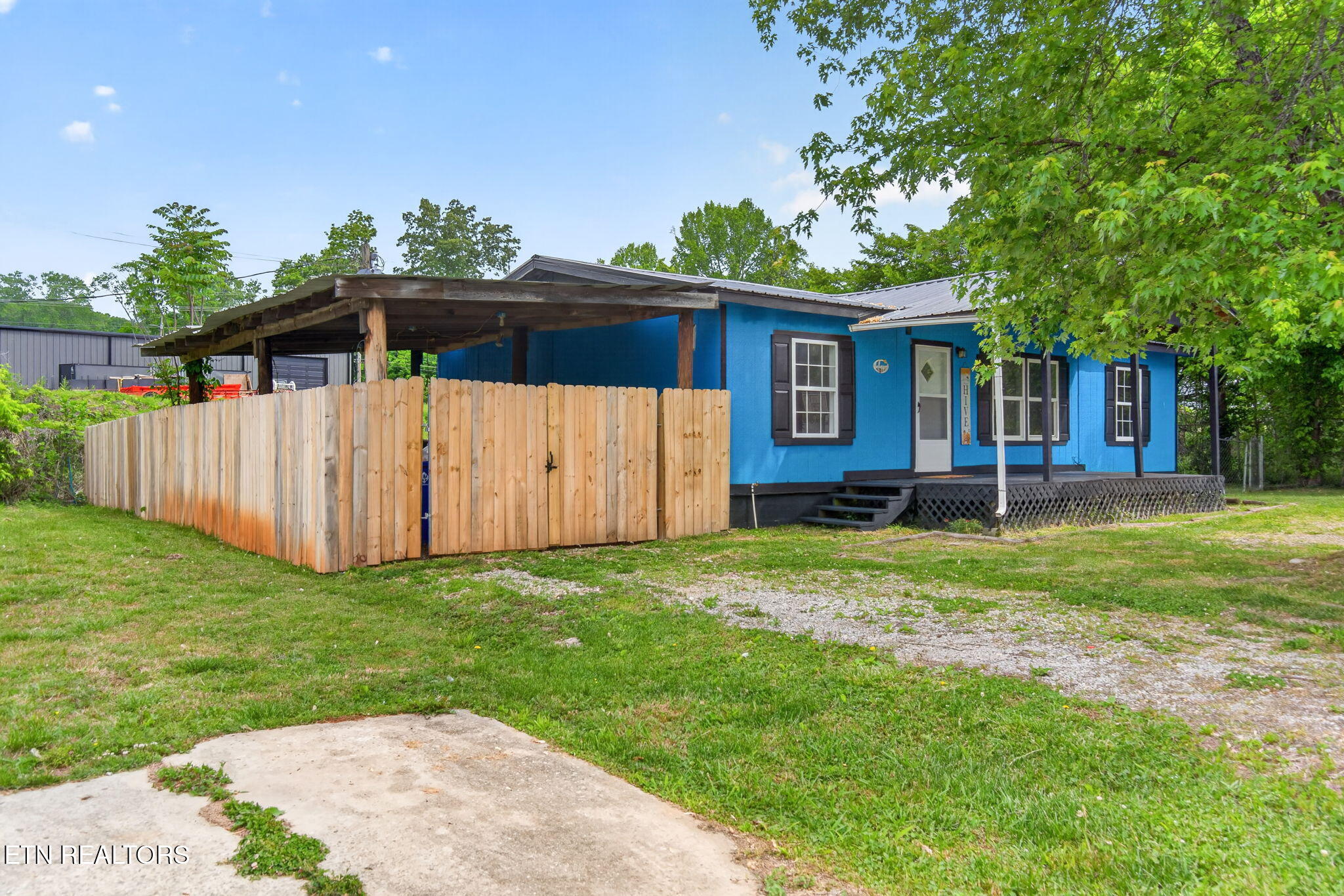 111 Little Lane Harriman TN 37748