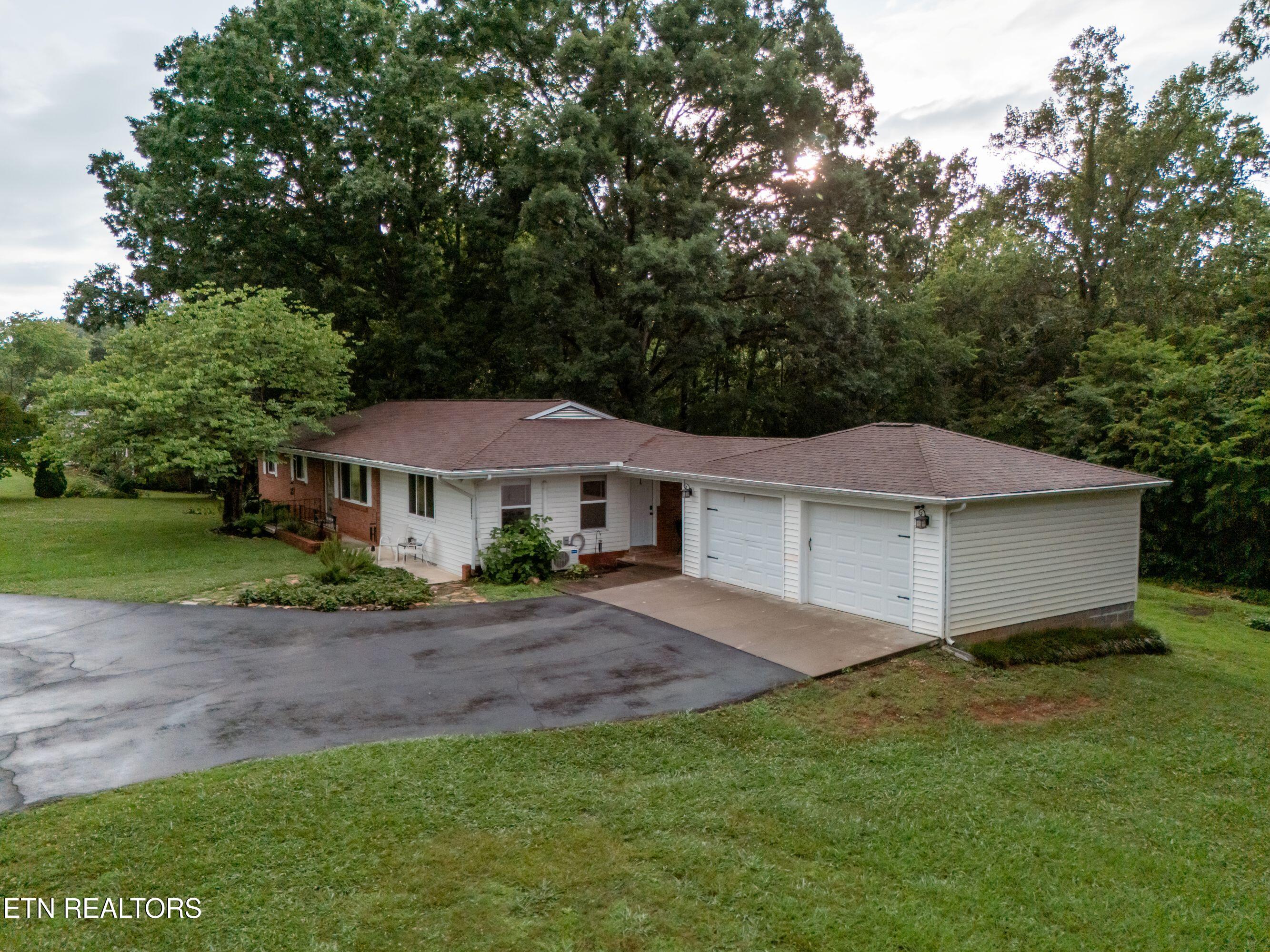 2201 Sentell Circle Maryville TN 37803