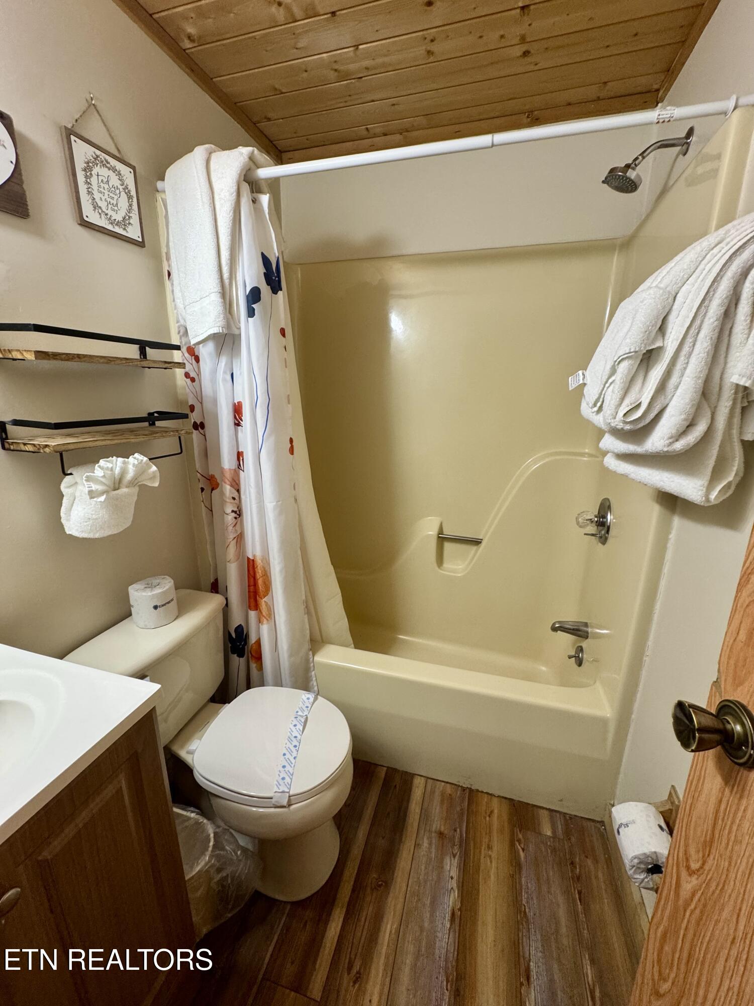 2340 Avon Circle Sevierville TN 37876