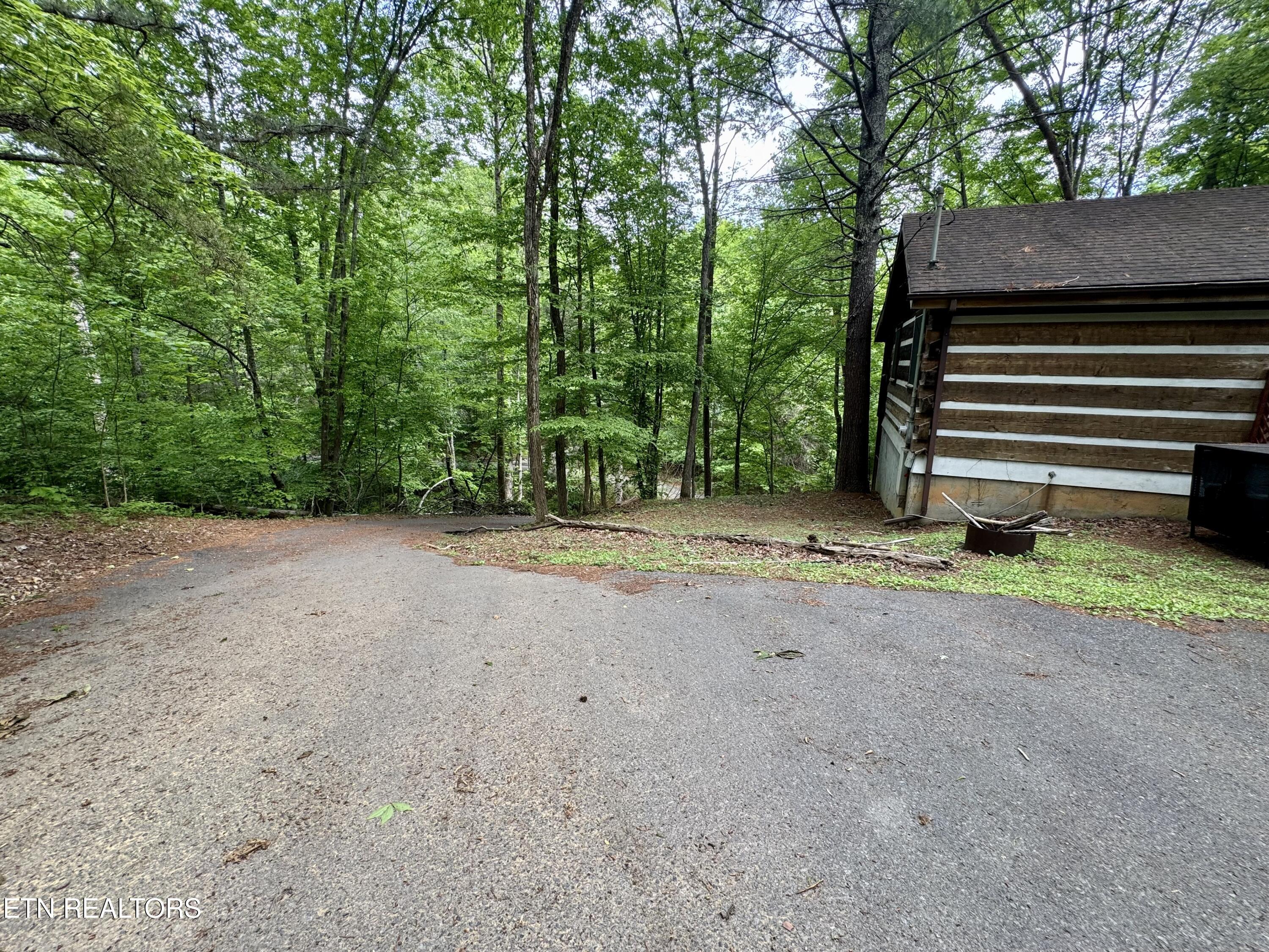 2340 Avon Circle Sevierville TN 37876