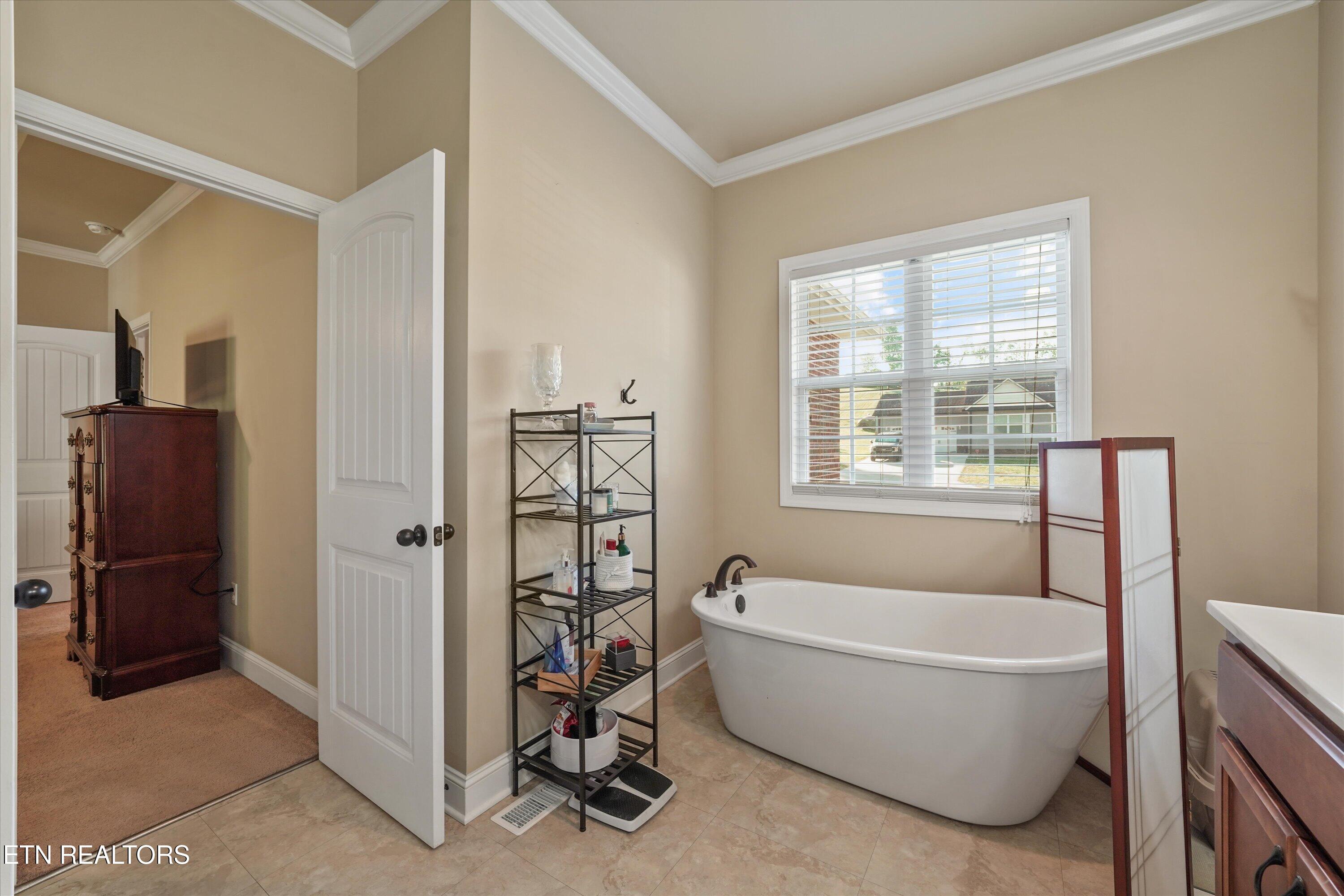 174 Zoe Circle Jacksboro TN 37757