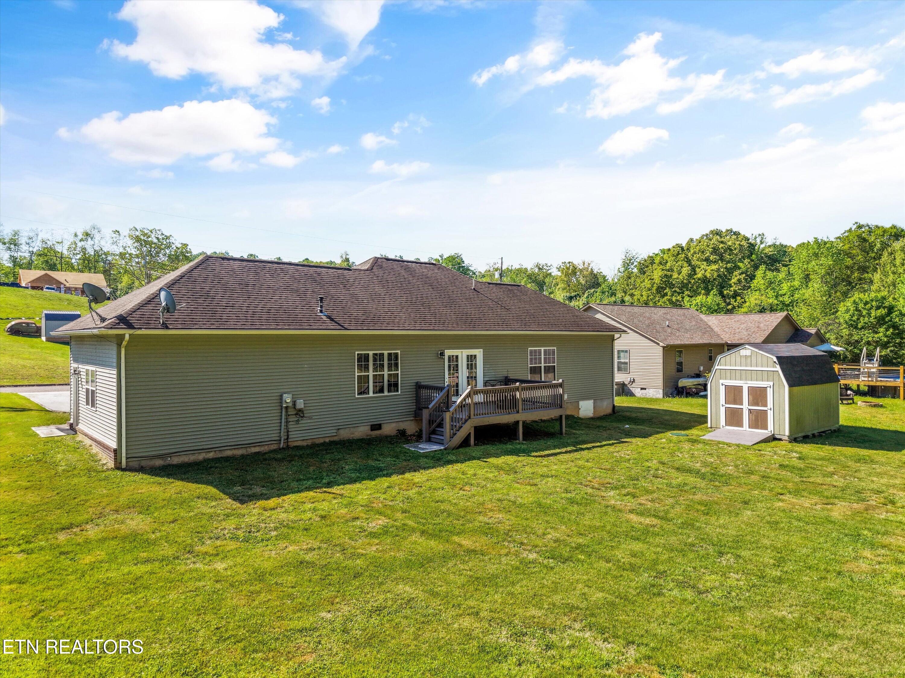 174 Zoe Circle Jacksboro TN 37757