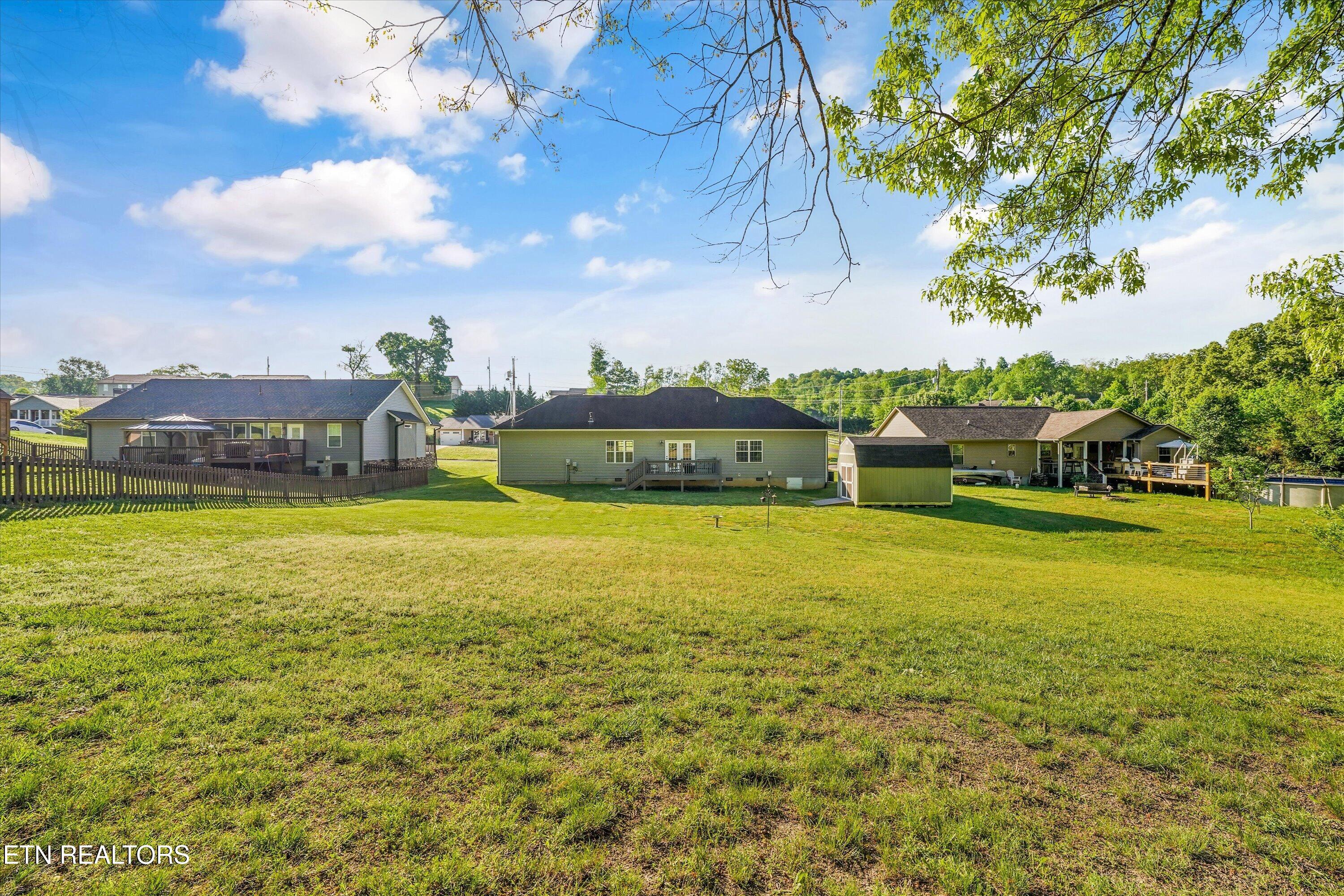 174 Zoe Circle Jacksboro TN 37757