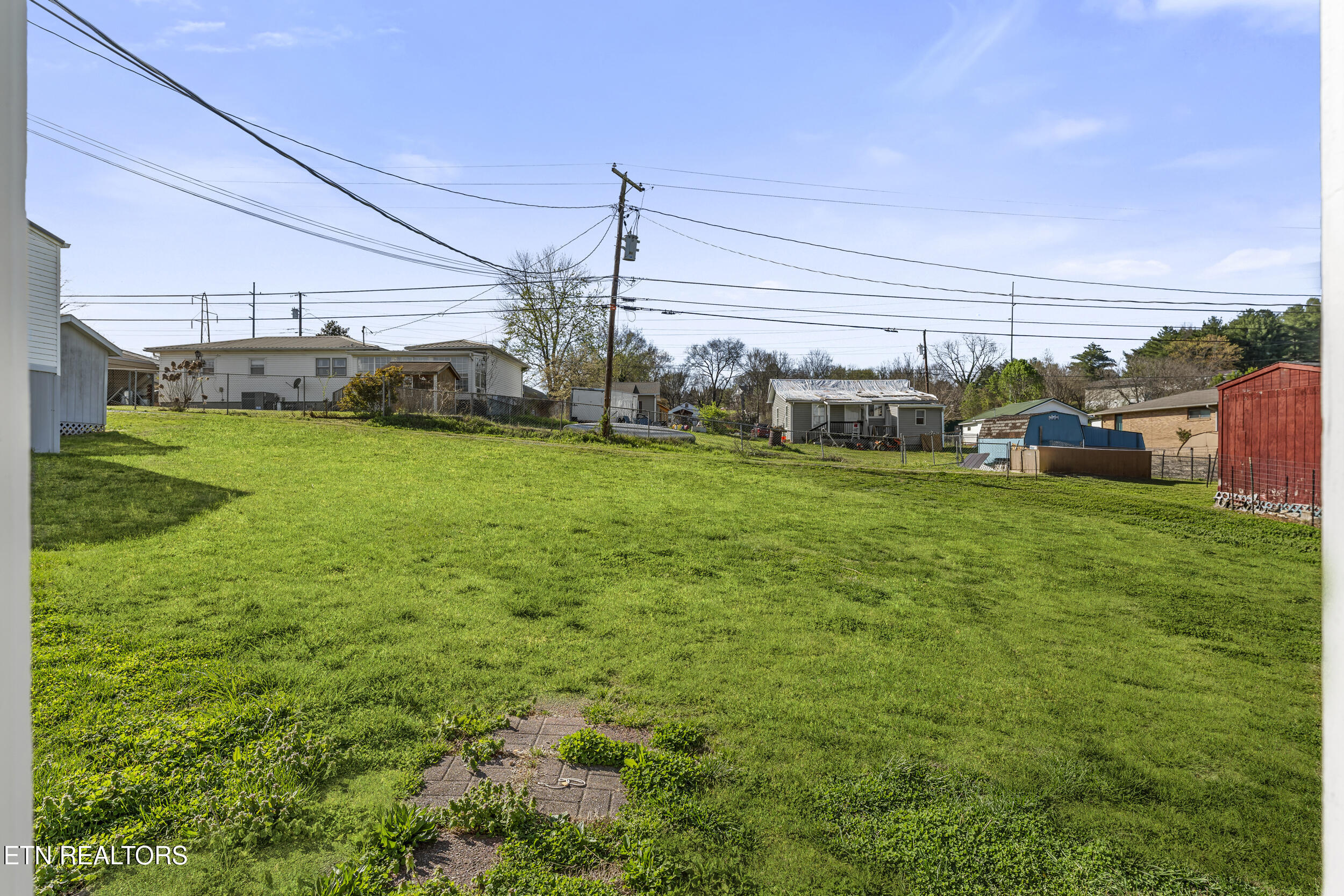 822 Vale Street Loudon TN 37774