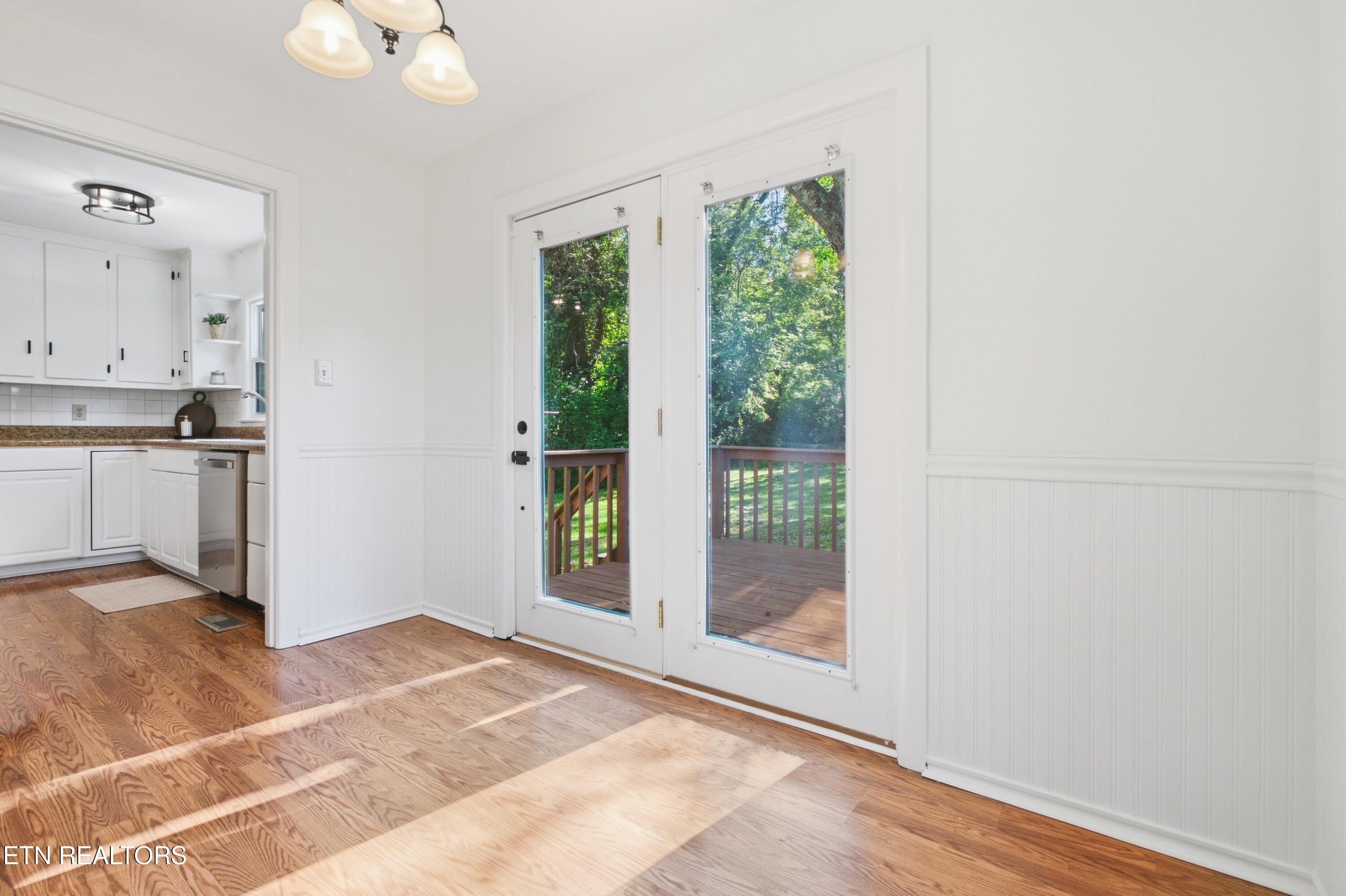 2728 Forestdale Avenue Knoxville TN 37917