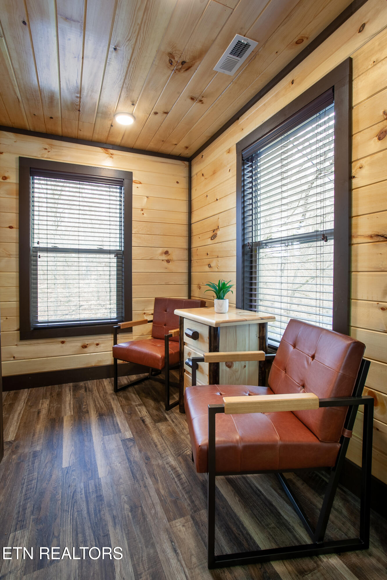 740 Bear Hollow Way Sevierville TN 37876