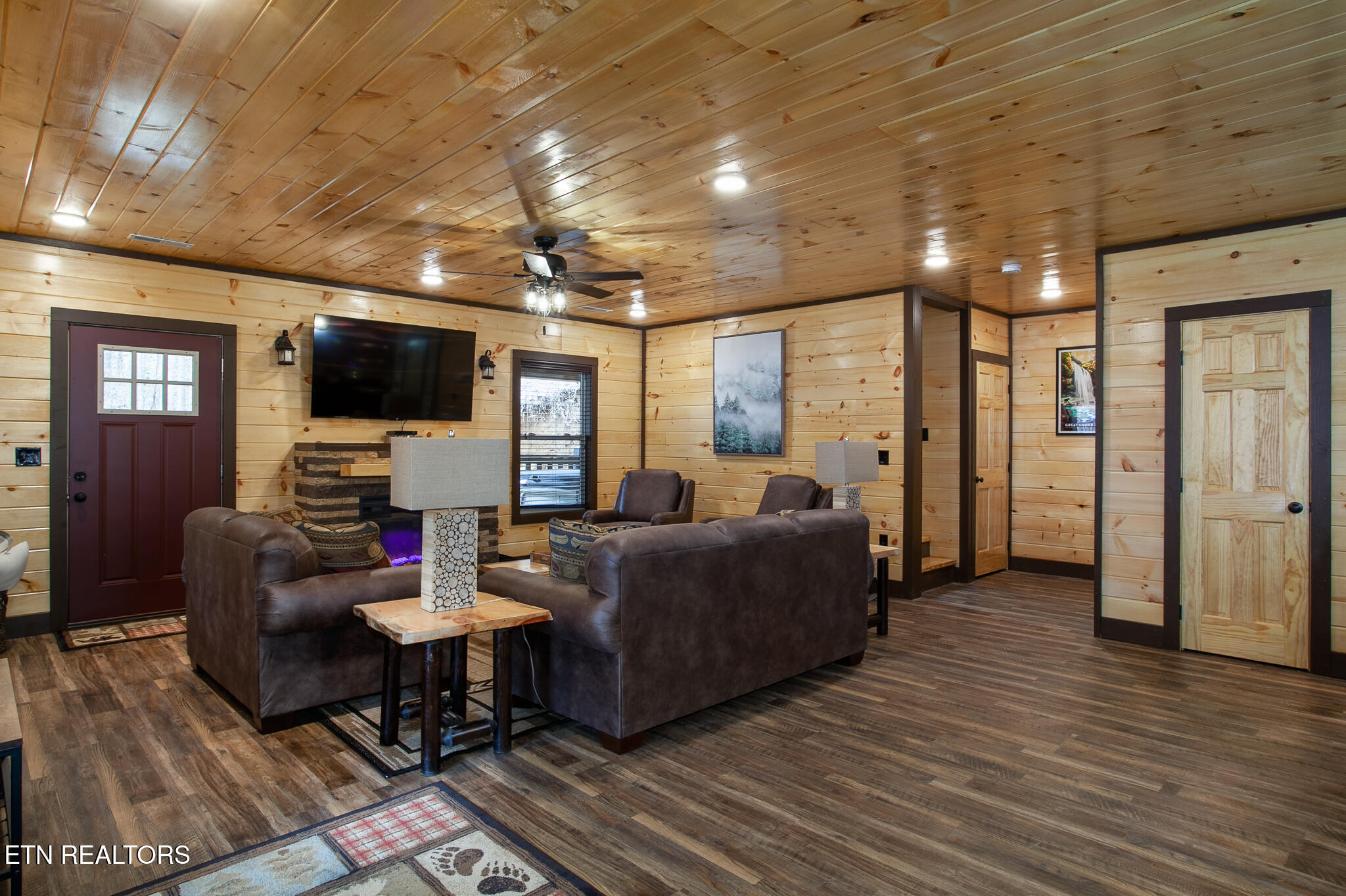 740 Bear Hollow Way Sevierville TN 37876