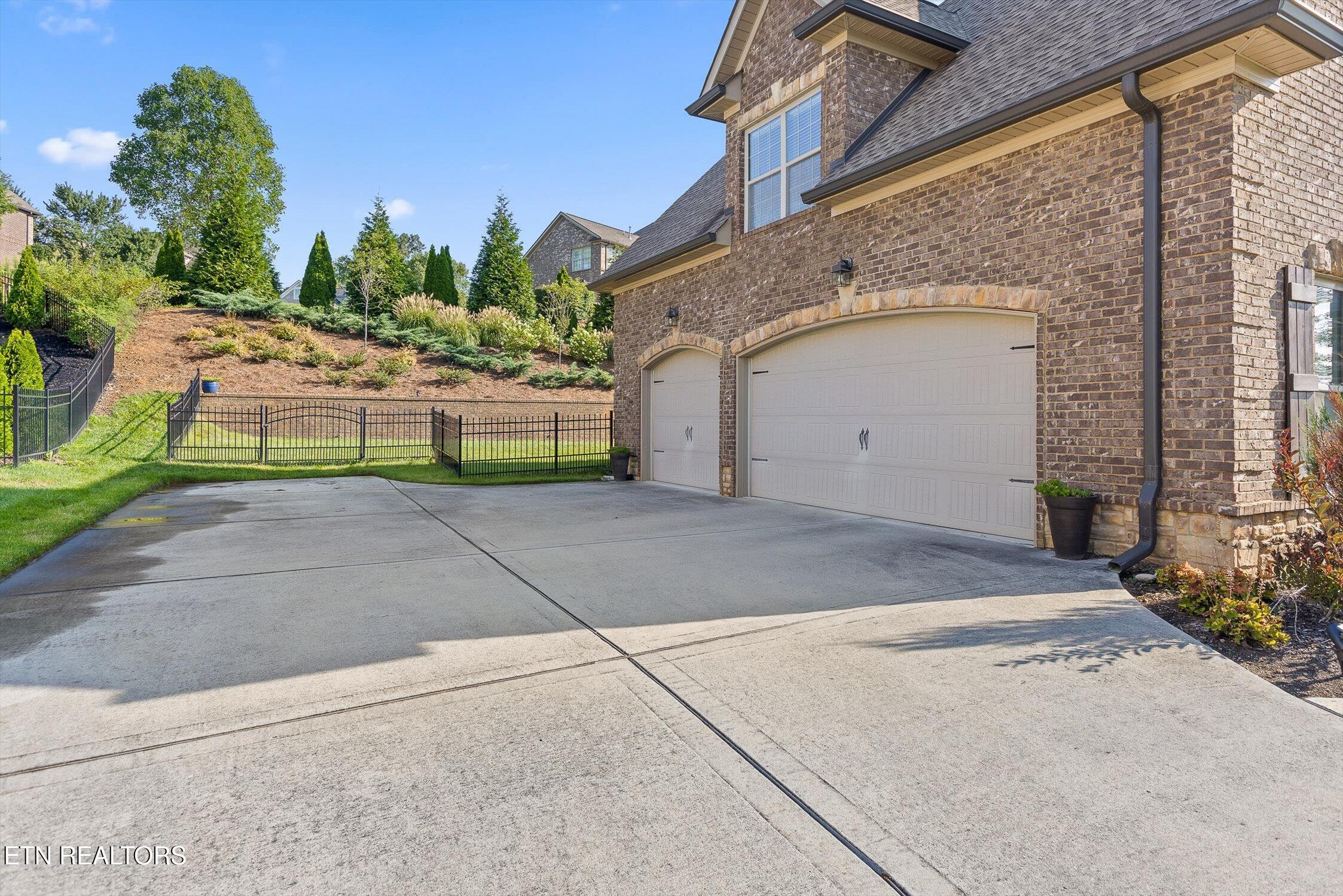 10045 Fox Cove Road Knoxville TN 37922