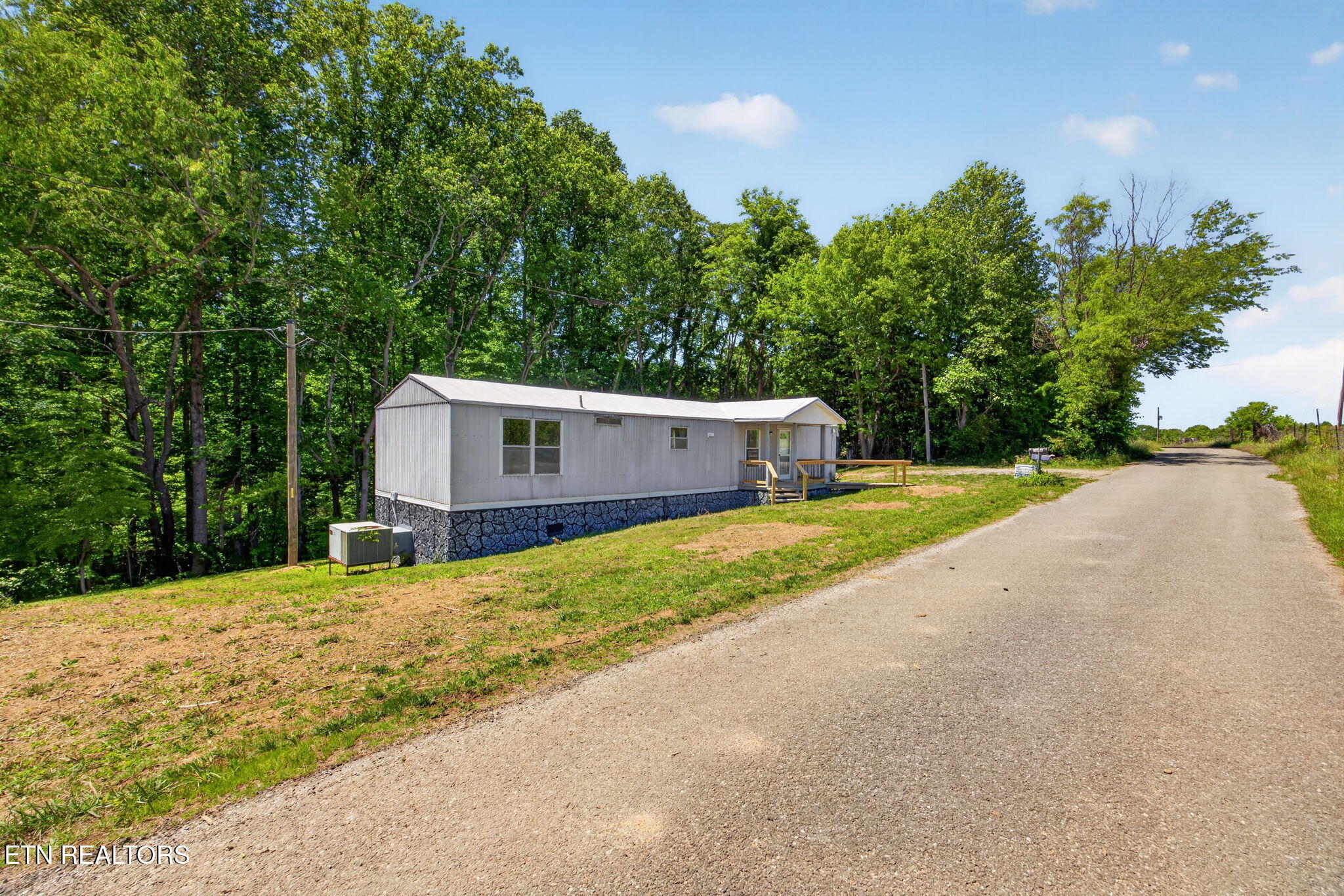1086 O D Rogers Road Baxter TN 38544