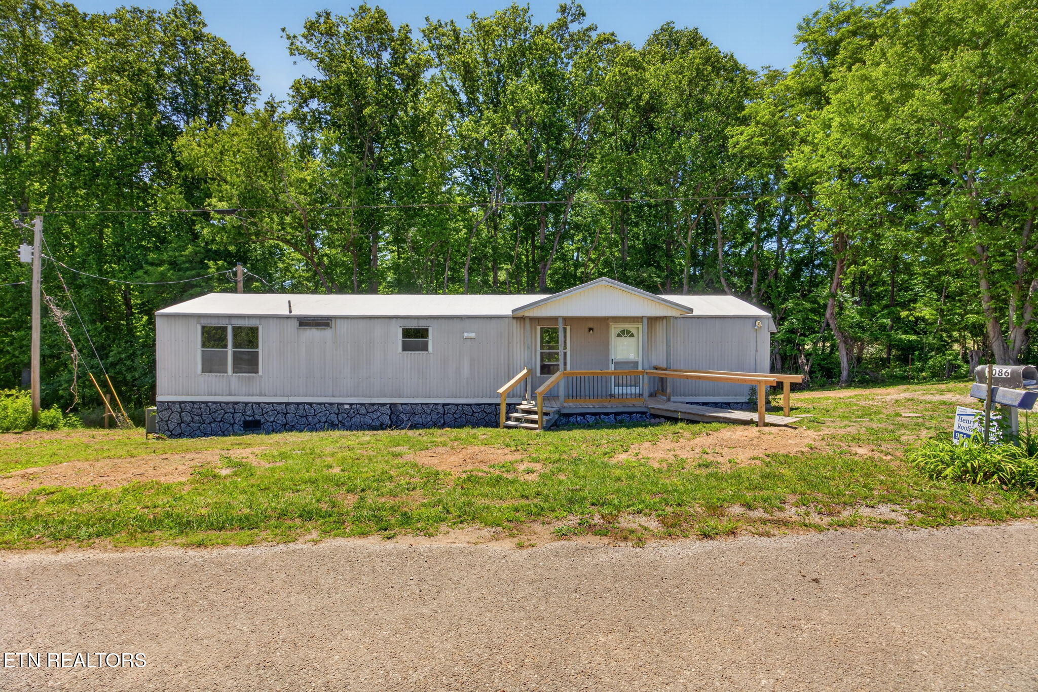 1086 O D Rogers Road Baxter TN 38544