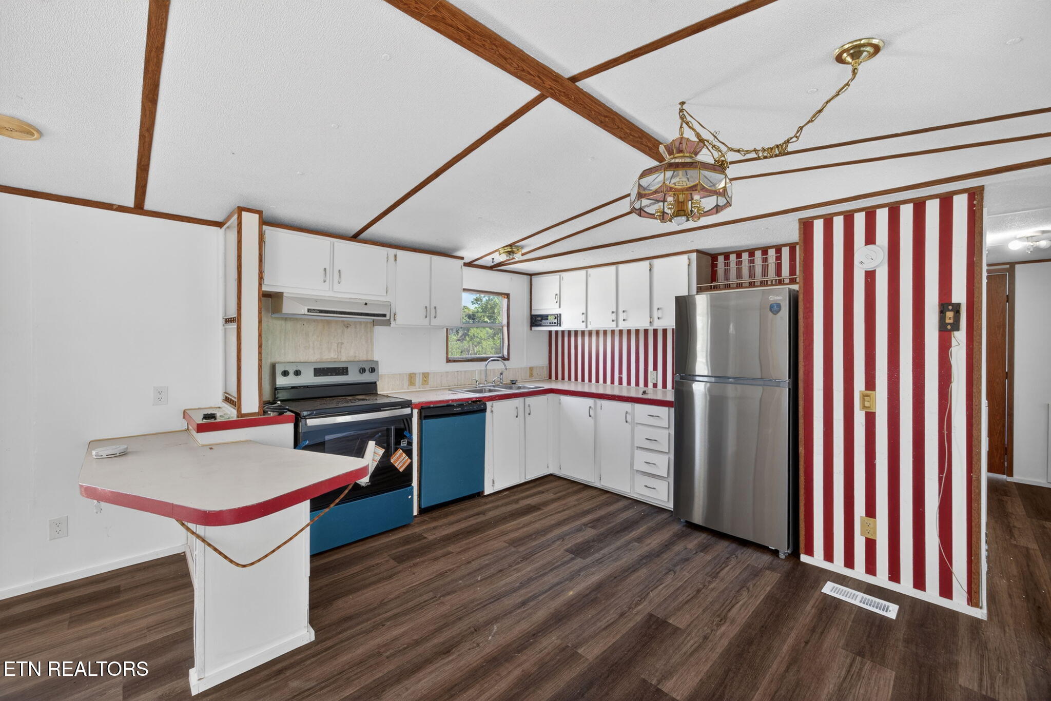 1086 O D Rogers Road Baxter TN 38544