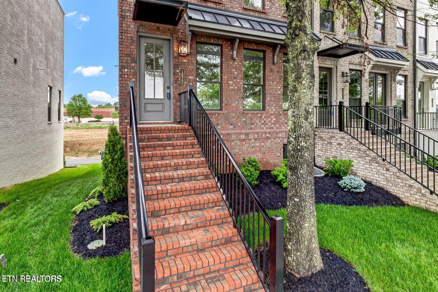1822 Thunderhead Road Knoxville TN 37922