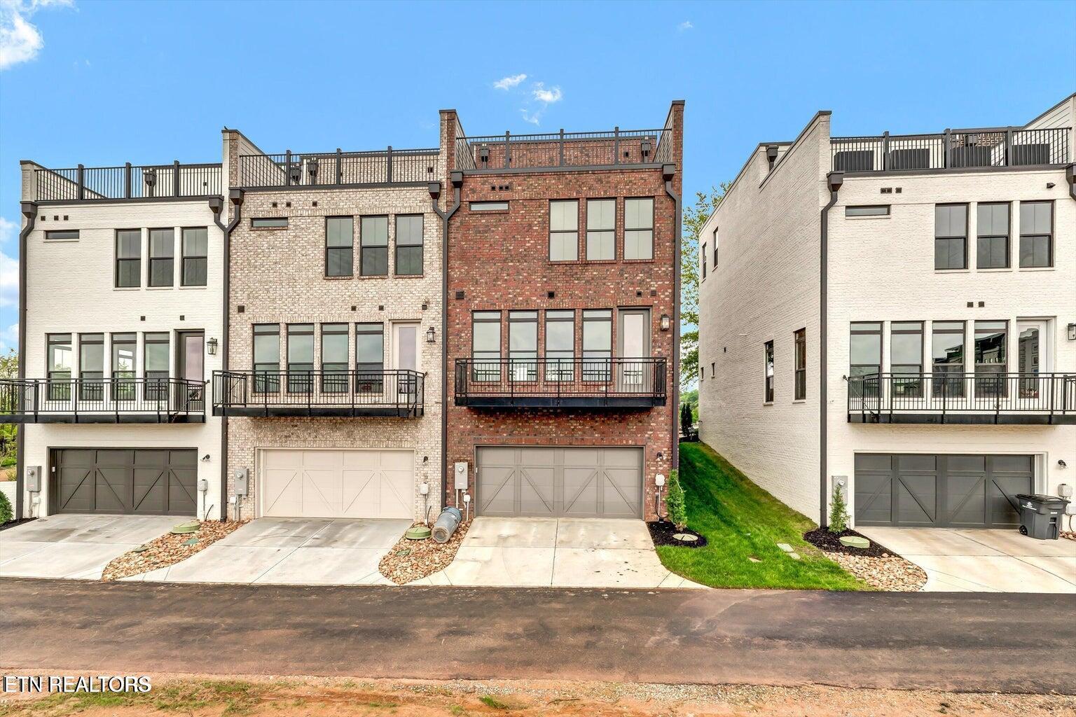 1822 Thunderhead Road Knoxville TN 37922