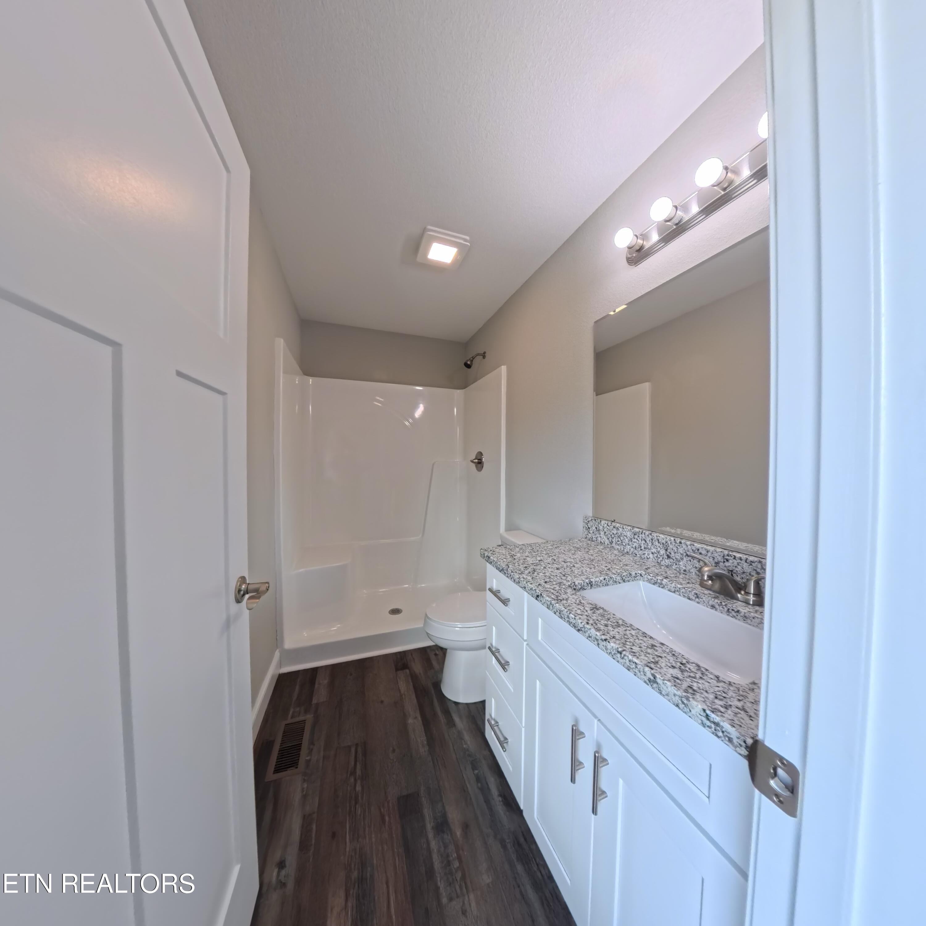 1161 Cook Road Crossville TN 38555