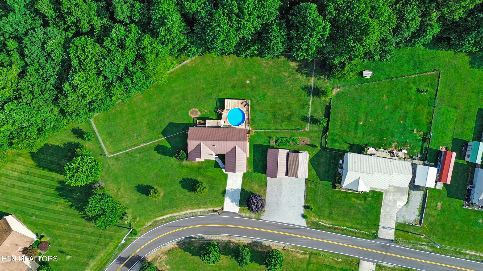 661 Grace Hill Drive Crossville TN 38571