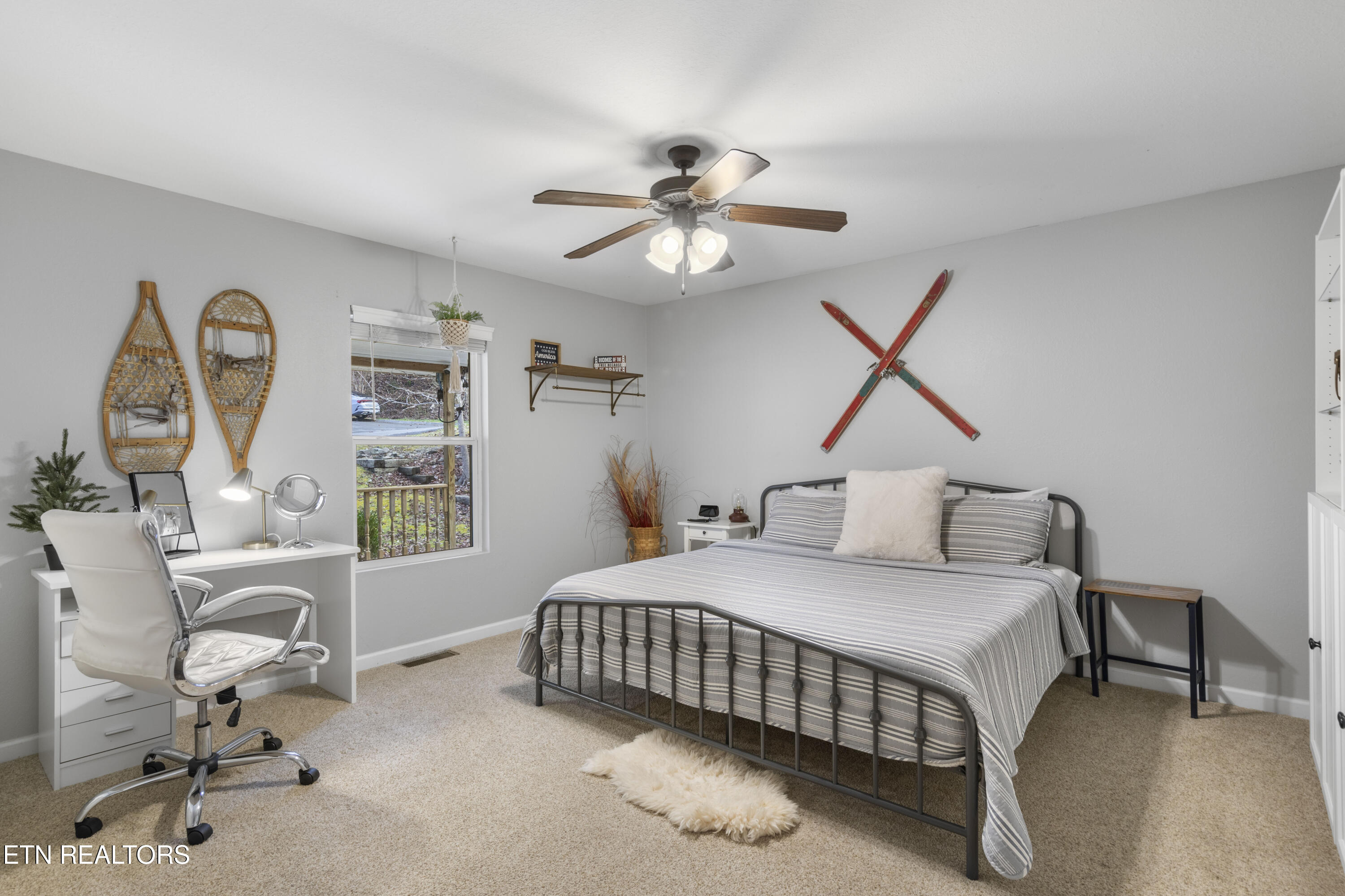 527 Hawks Trail Gatlinburg TN 37738