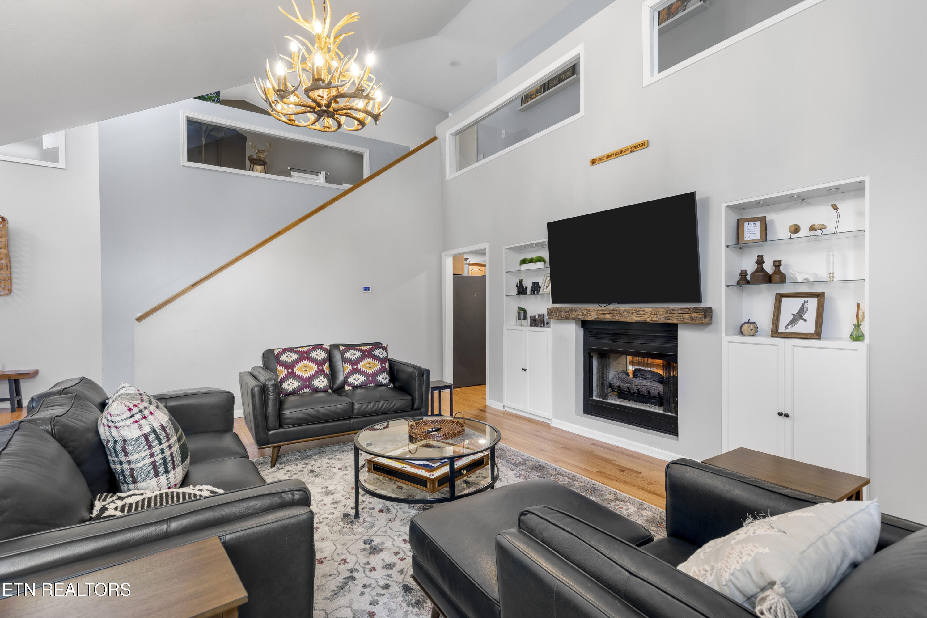 527 Hawks Trail Gatlinburg TN 37738