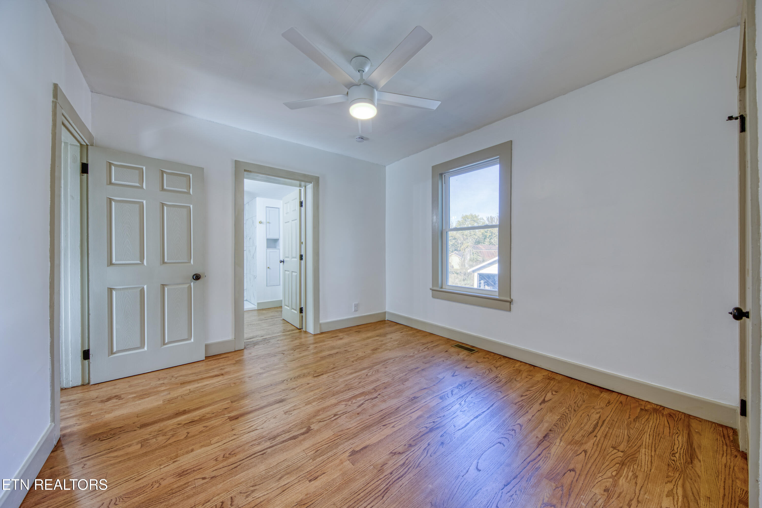 5303 Holston Drive Knoxville TN 37914