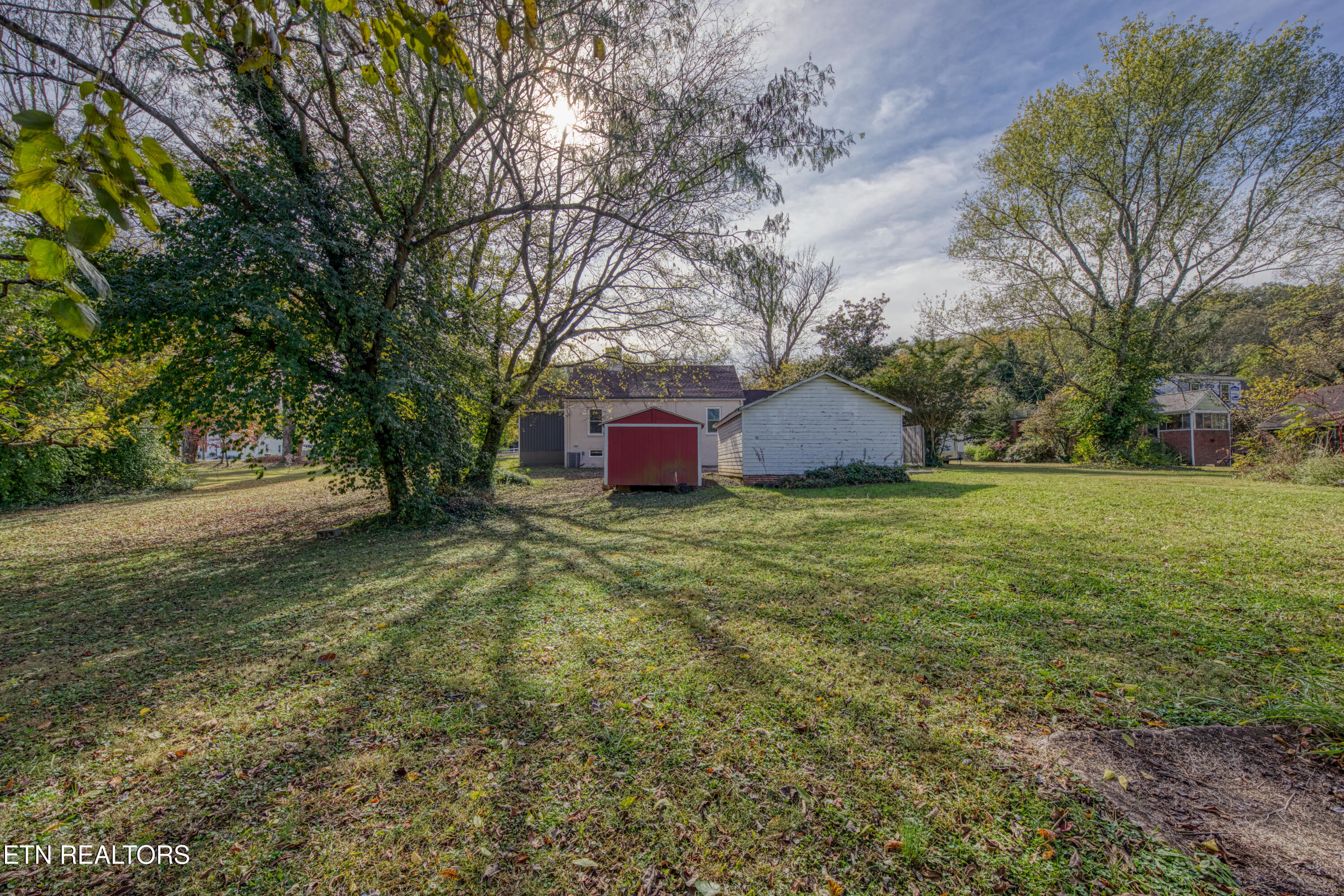5303 Holston Drive Knoxville TN 37914